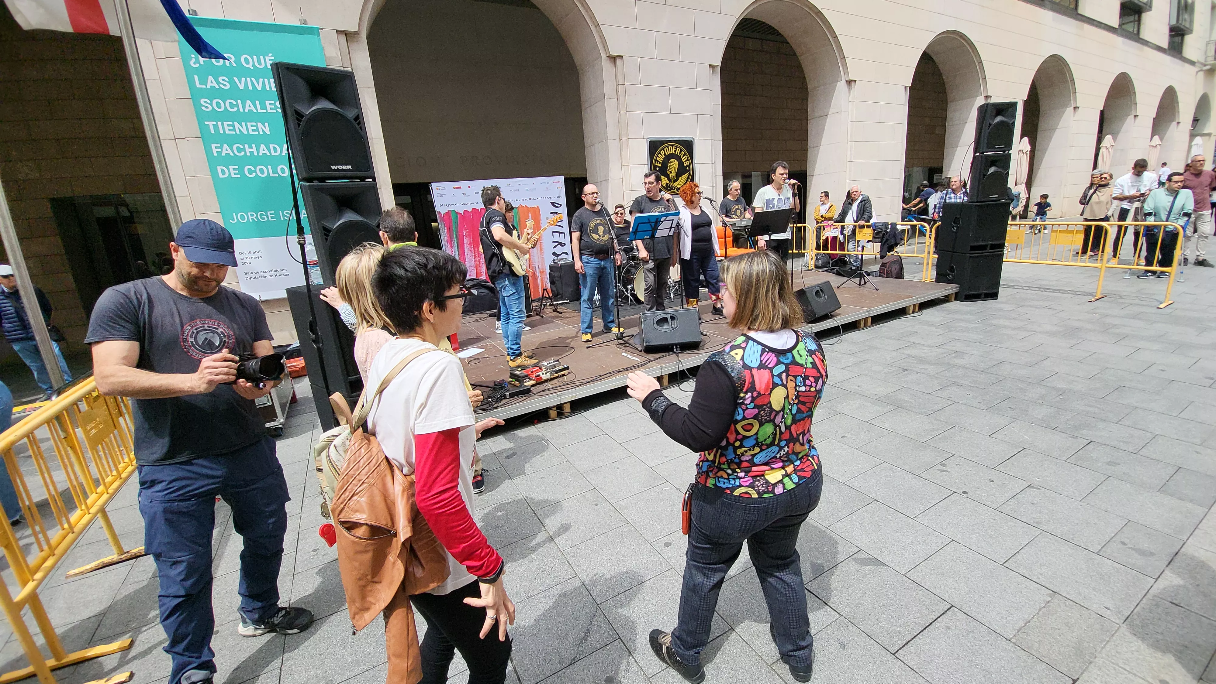  Clausura de Diversario en Huesca con la actuación de Empoderados. Foto Mercedes Manterola