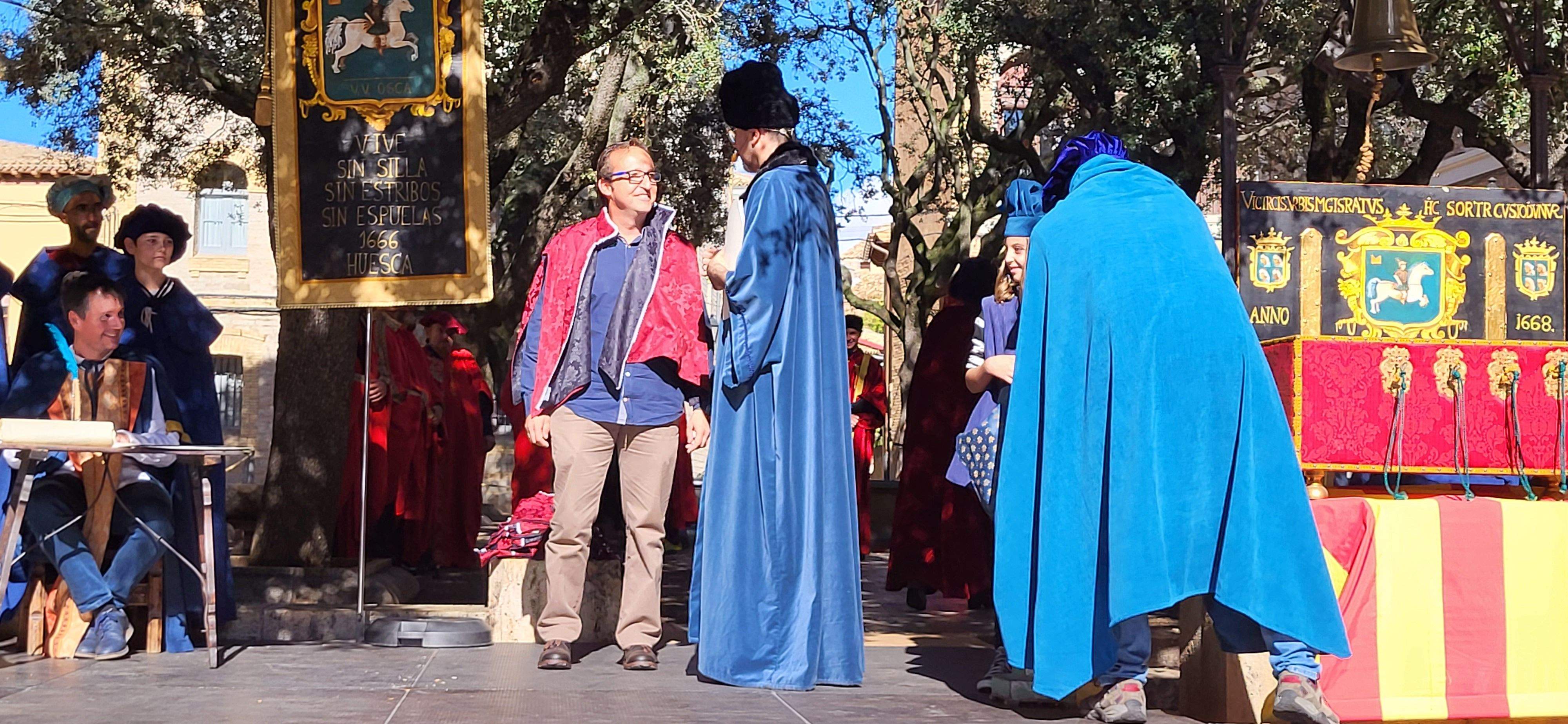 Huesca vuelve al s. XVII con la representación de la elección de los oficios. Foto: Mercedes Manterola 