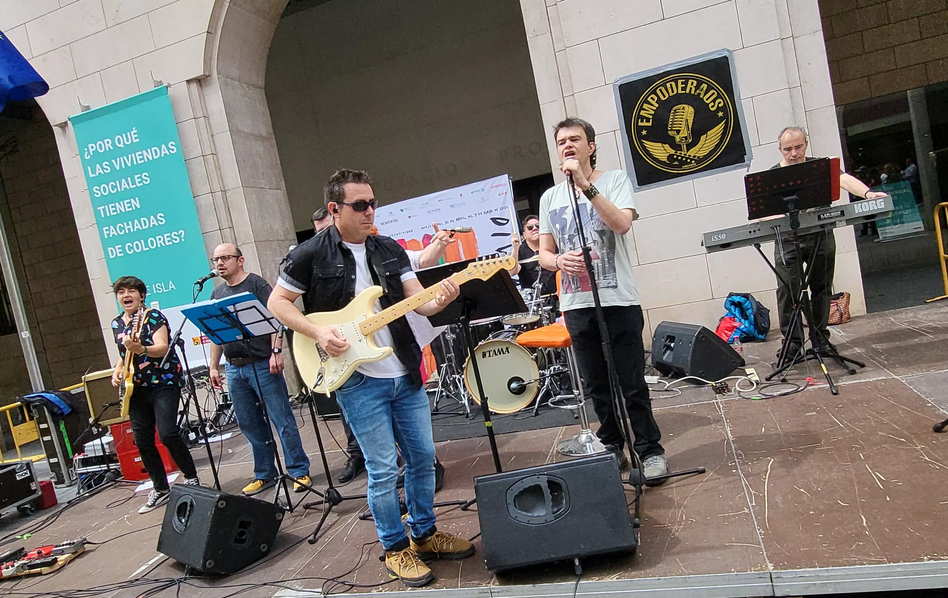 Clausura de Diversario en Huesca con la actuación de Empoderados. Foto Mercedes Manterola