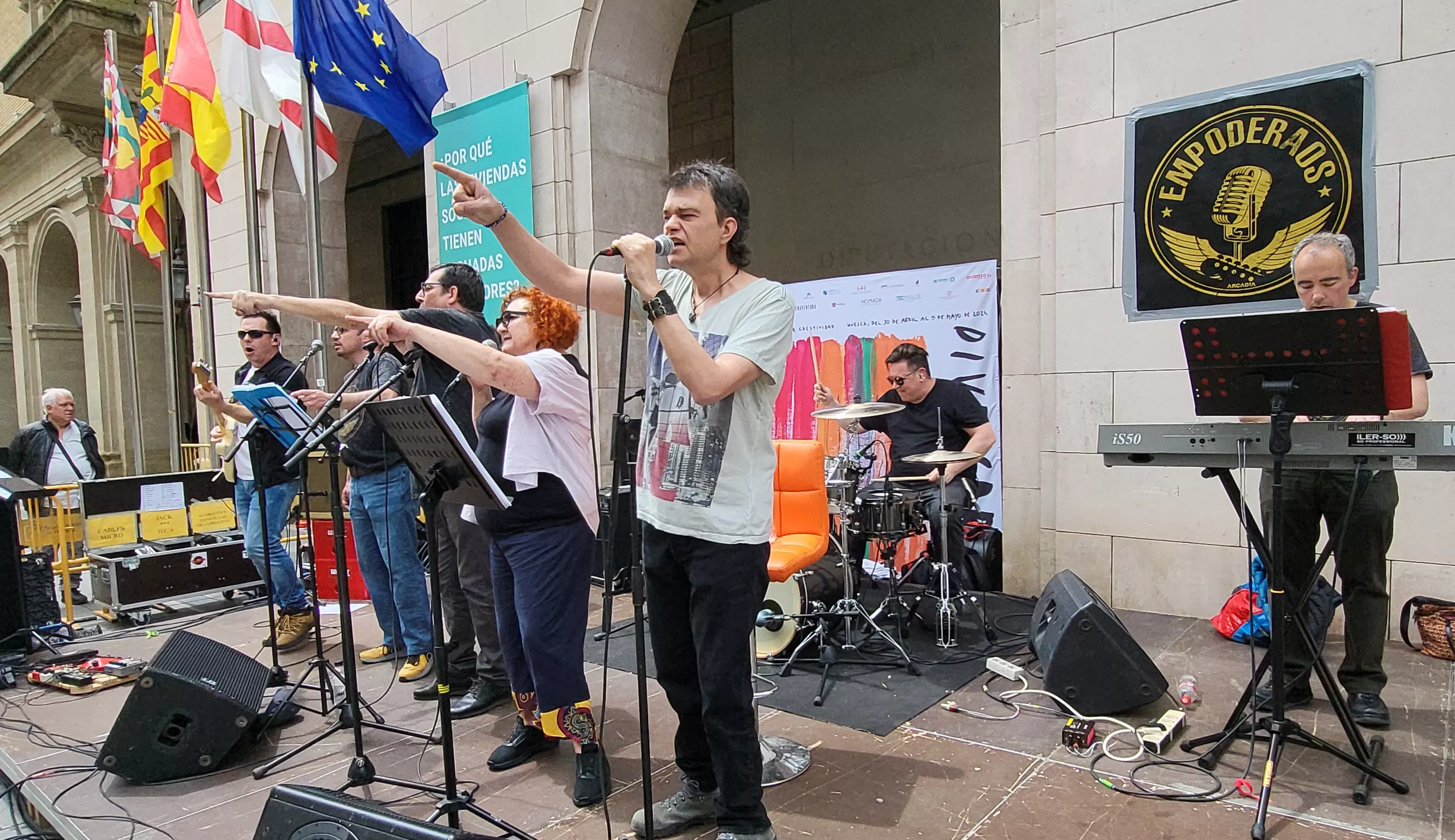  Clausura de Diversario en Huesca con la actuación de Empoderados. Foto Mercedes Manterola