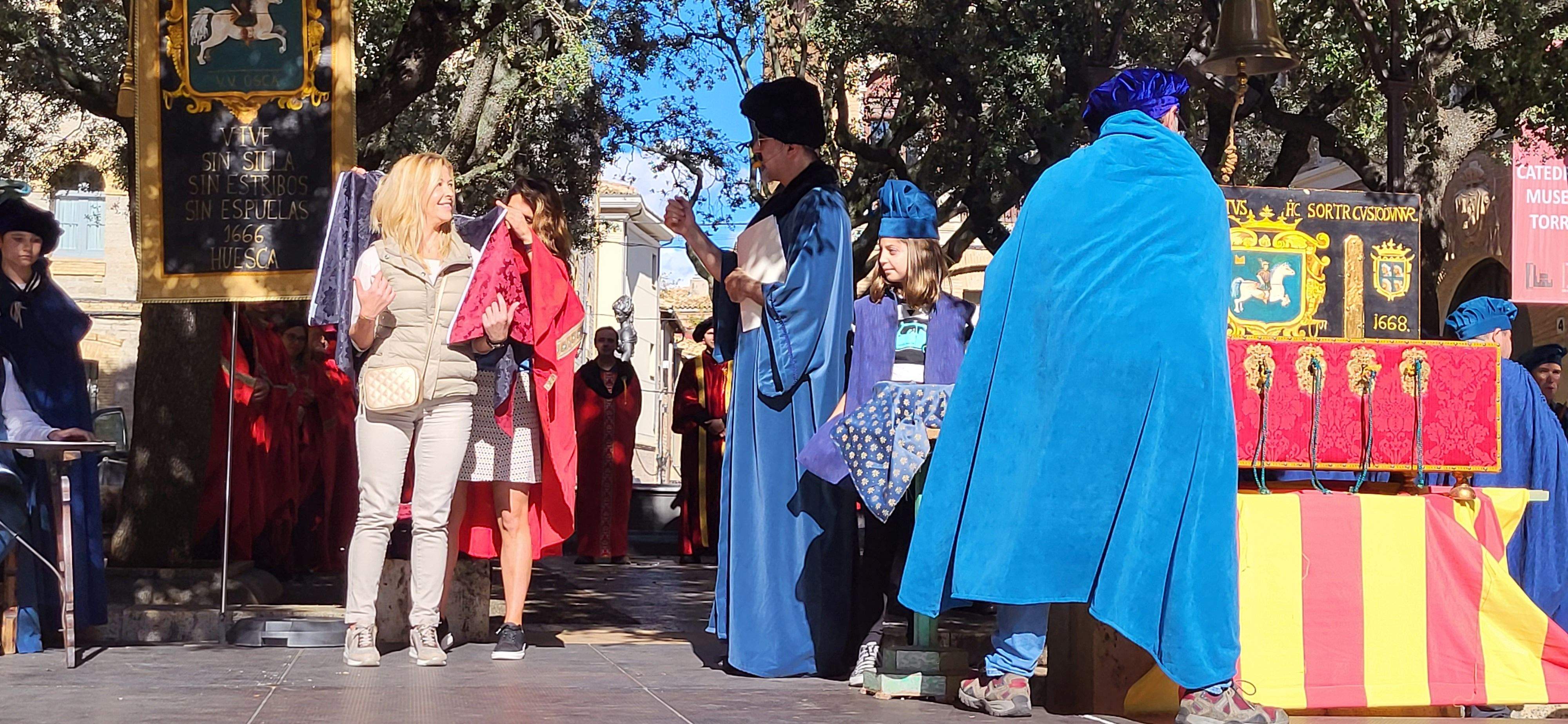 Huesca vuelve al s. XVII con la representación de la elección de los oficios. Foto: Mercedes Manterola 