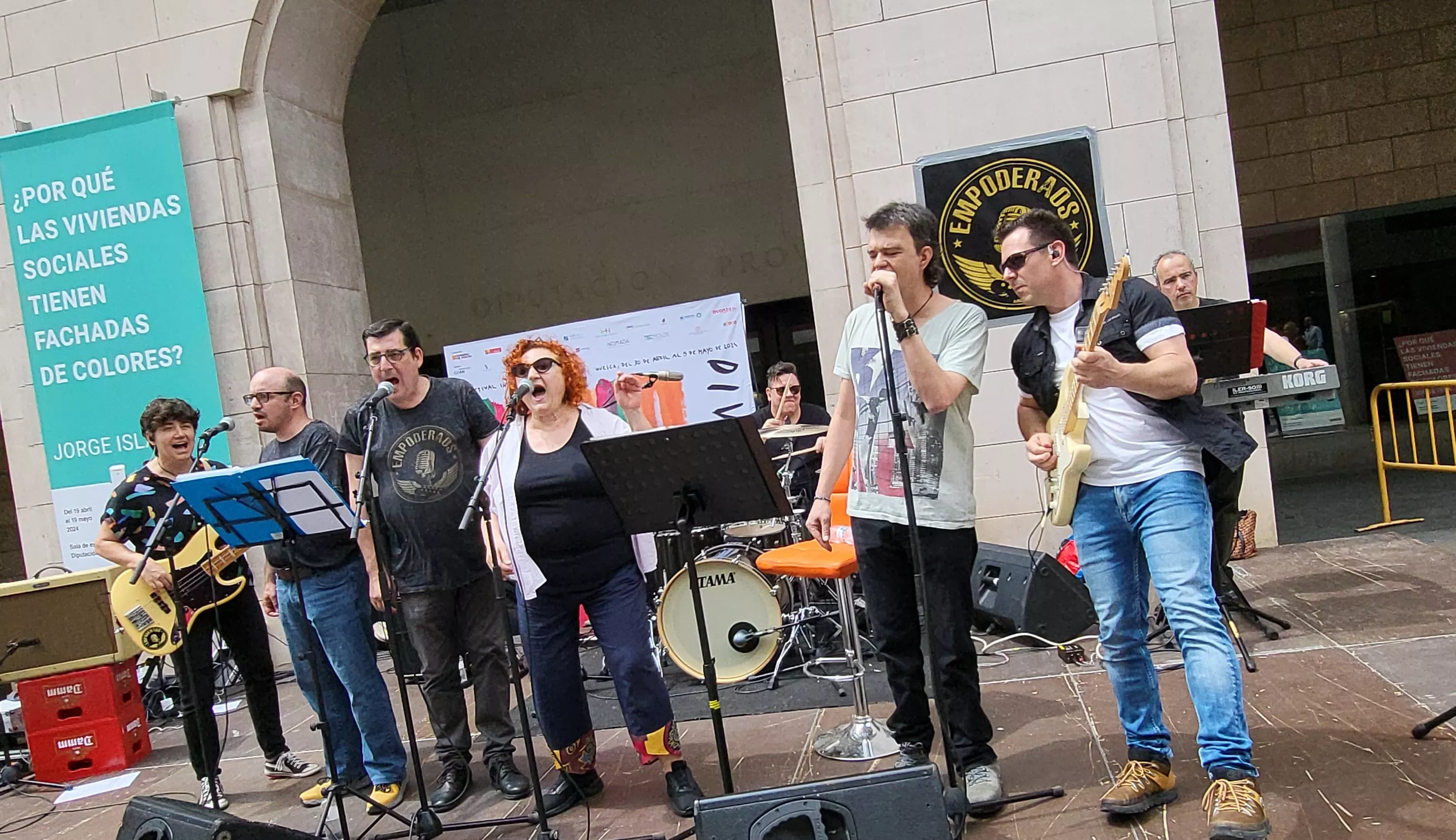  Clausura de Diversario en Huesca con la actuación de Empoderados. Foto Mercedes Manterola