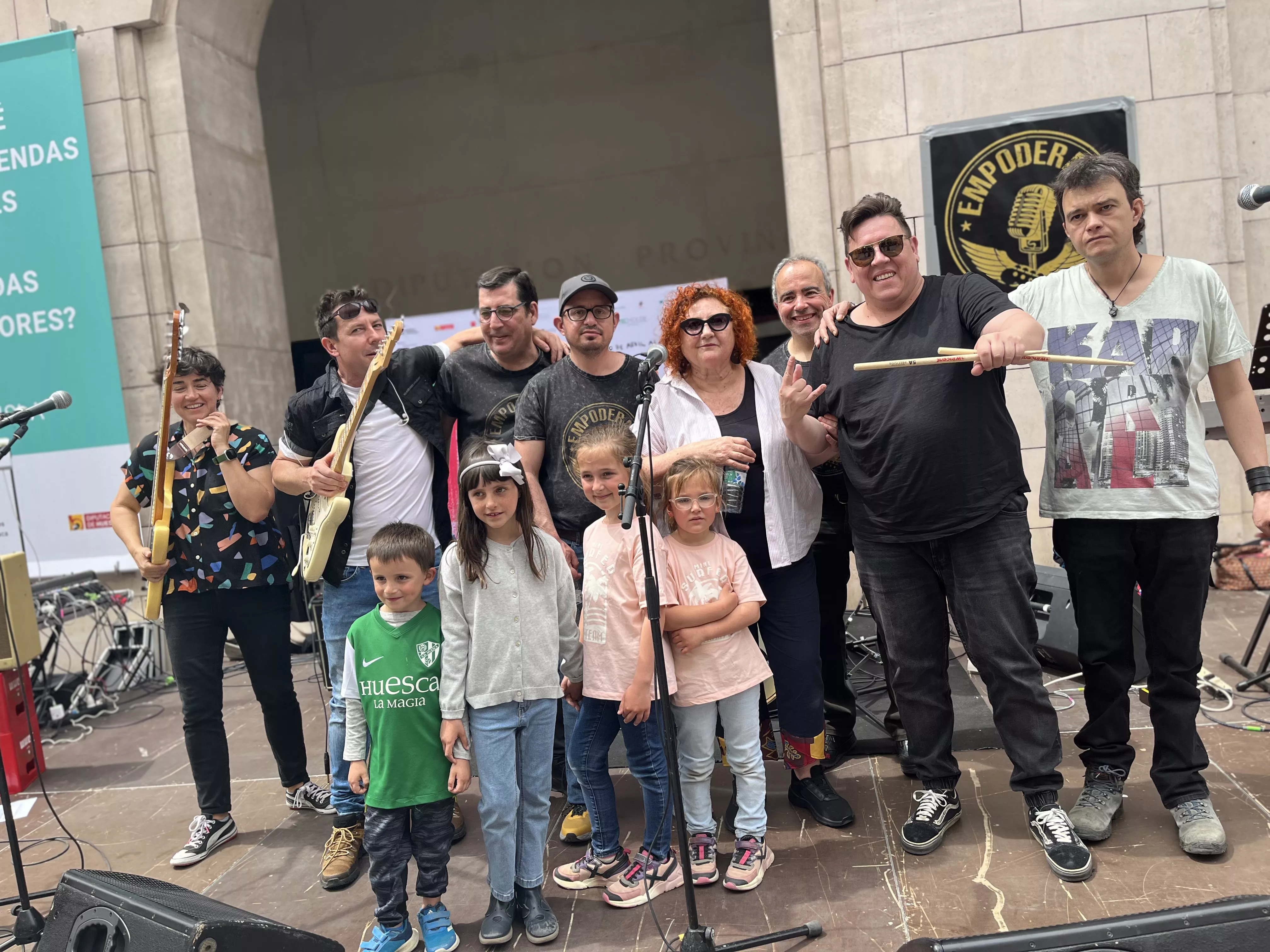  Clausura de Diversario en Huesca con la actuación de Empoderados. Foto Mercedes Manterola