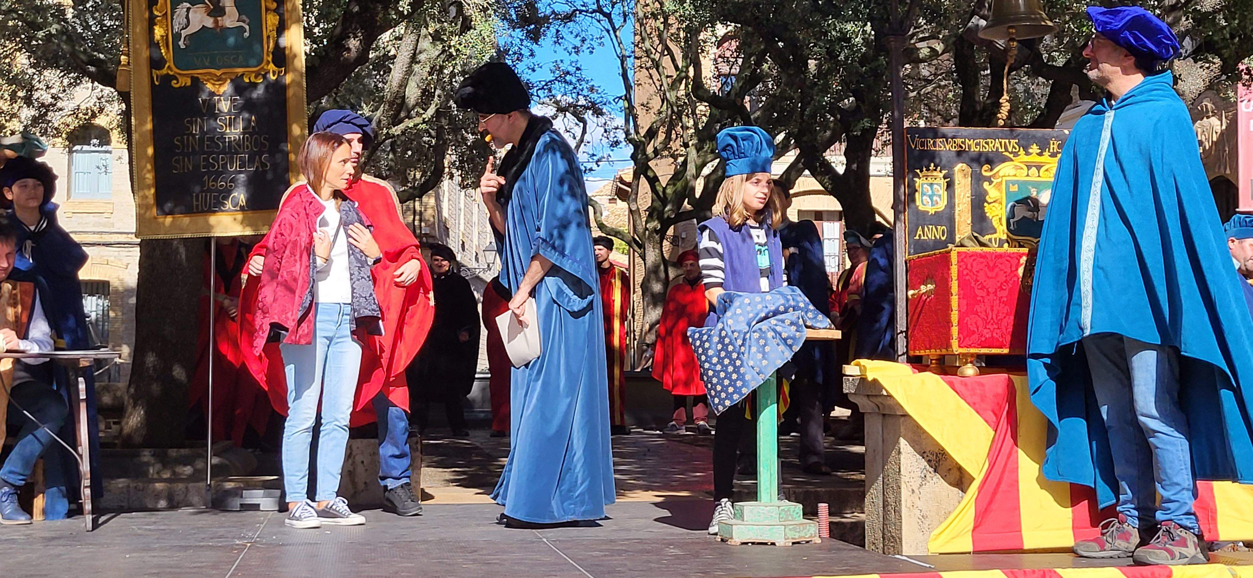 Huesca vuelve al s. XVII con la representación de la elección de los oficios. Foto: Mercedes Manterola 