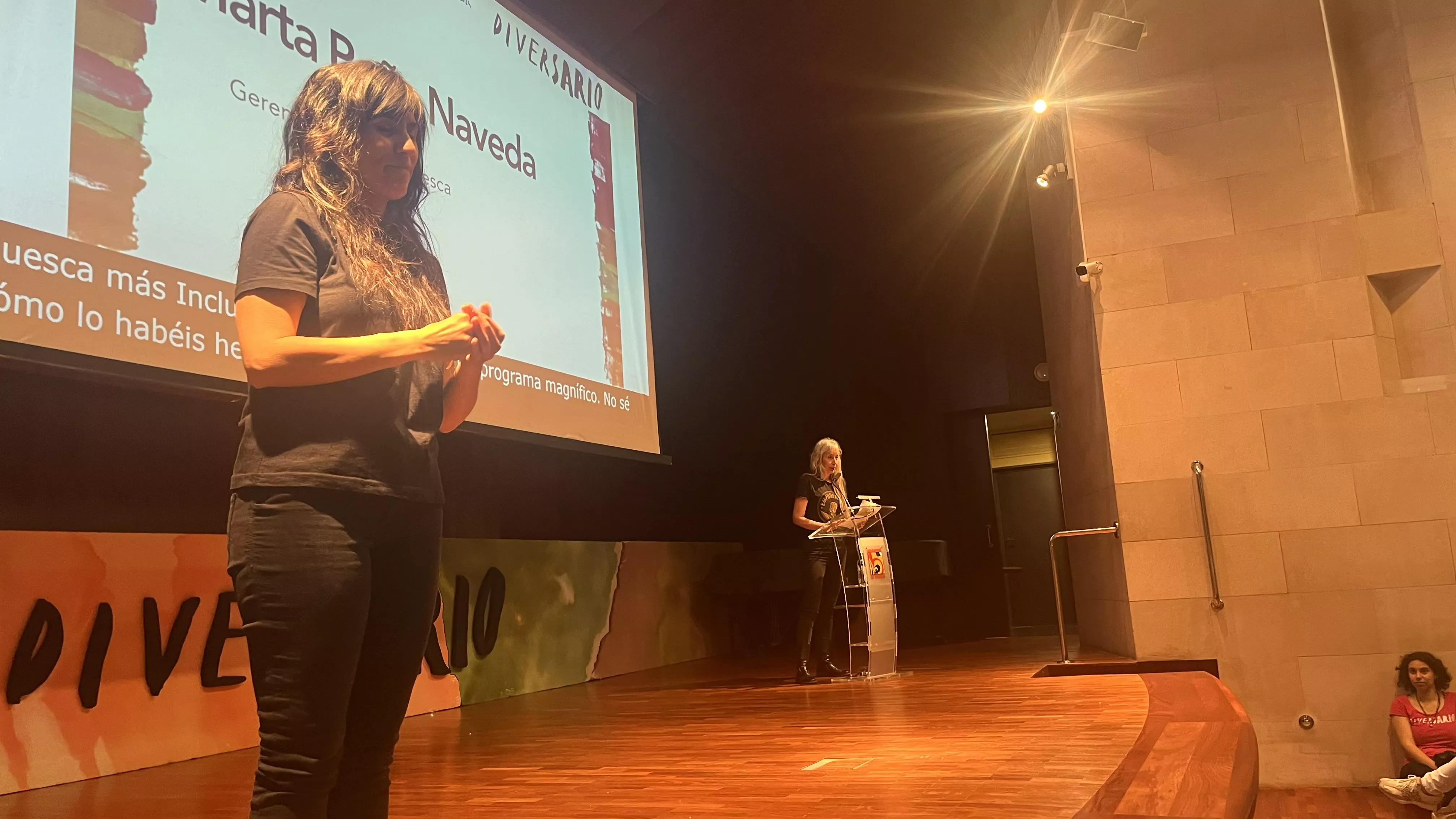 Clausura de Diversario en Huesca con la actuación de Empoderados. Foto Mercedes Manterola