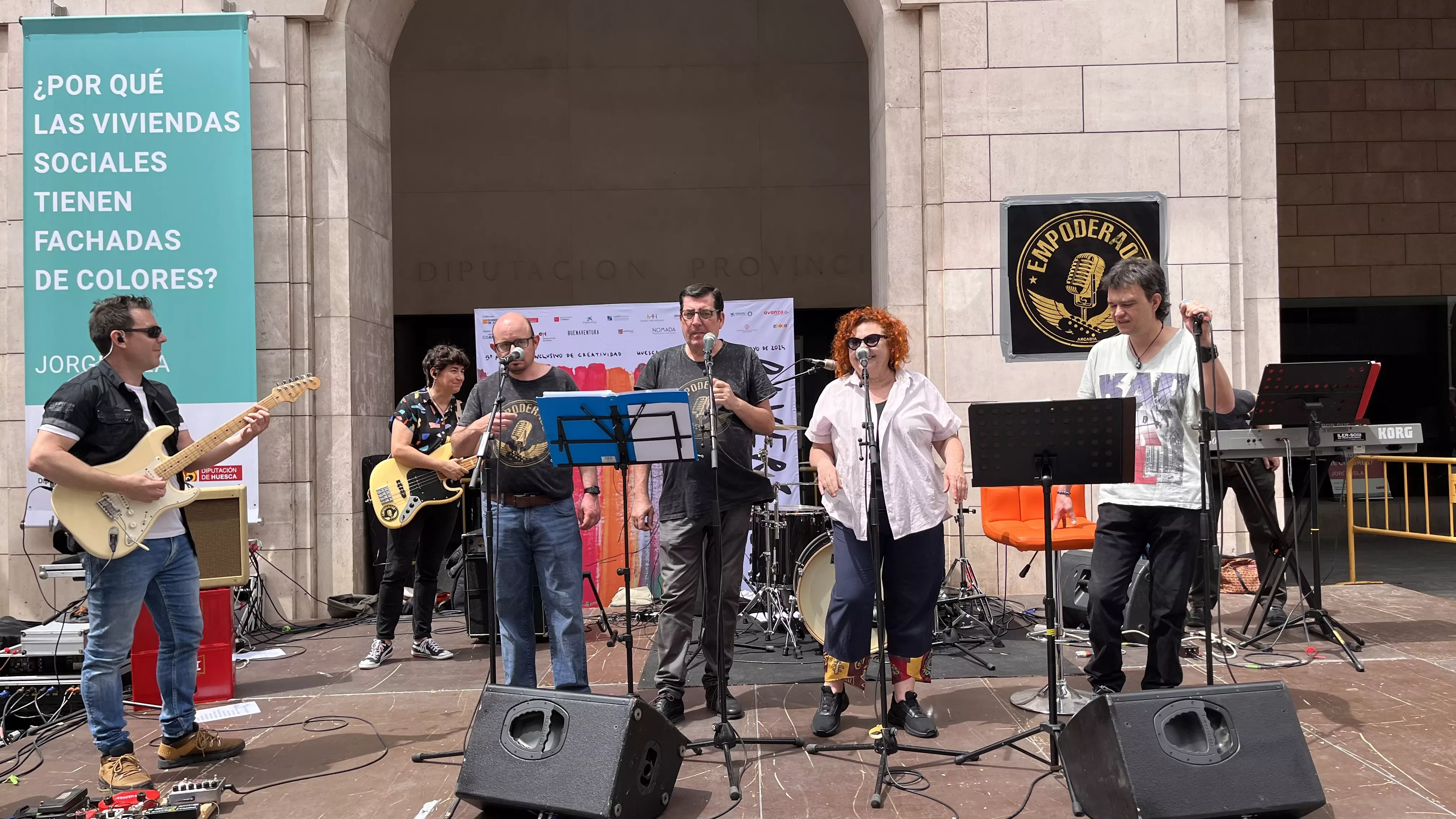  Clausura de Diversario en Huesca con la actuación de Empoderados. Foto Mercedes Manterola