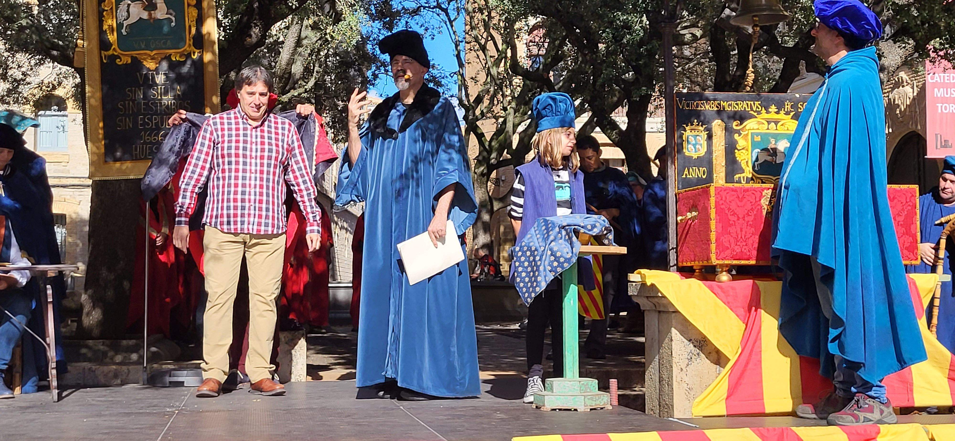 Huesca vuelve al s. XVII con la representación de la elección de los oficios. Foto: Mercedes Manterola 