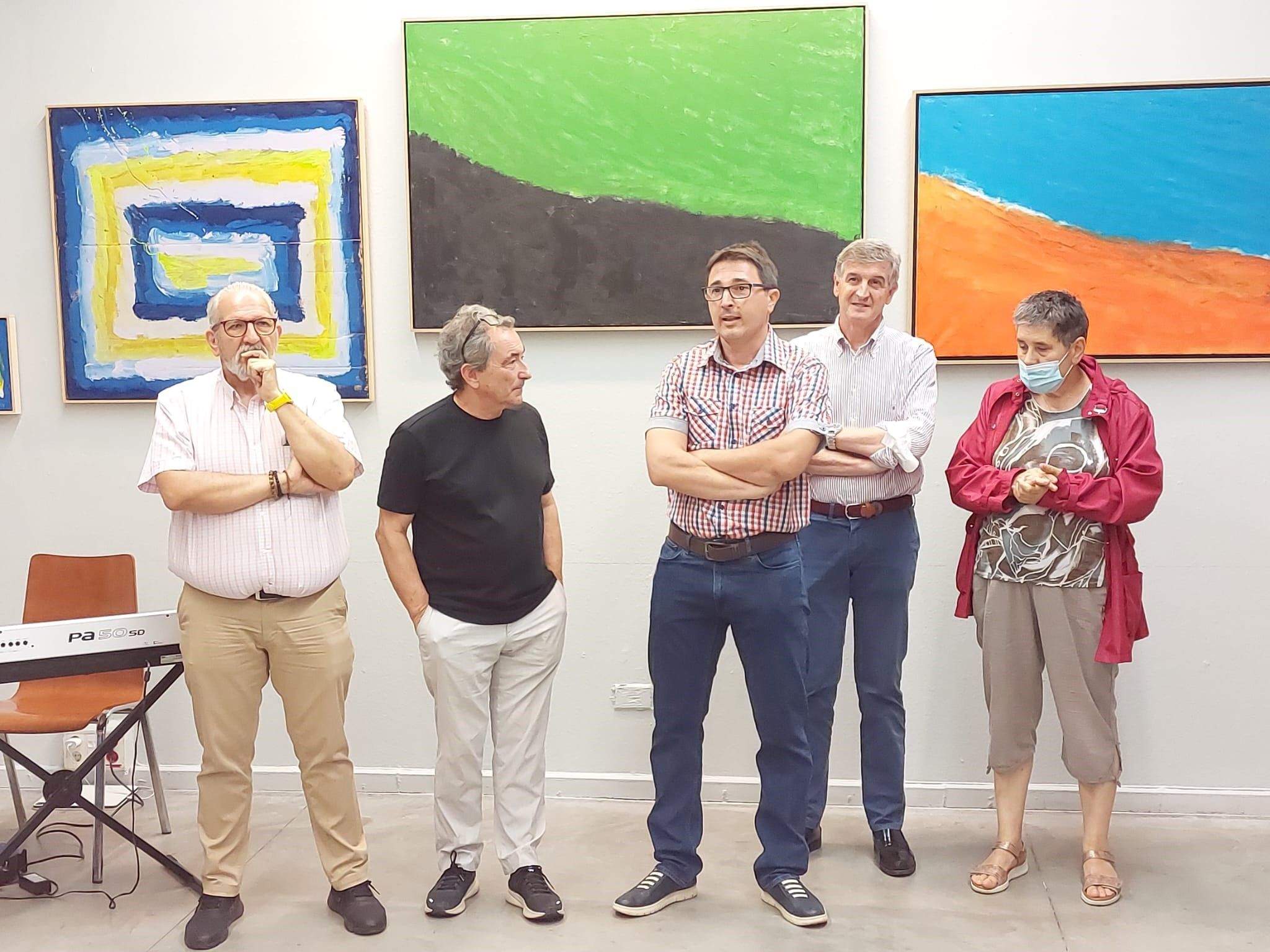 Inauguración de la exposición de Félix Moreno, de Valentia, en el Centro Cultural Manuel Benito Moliner