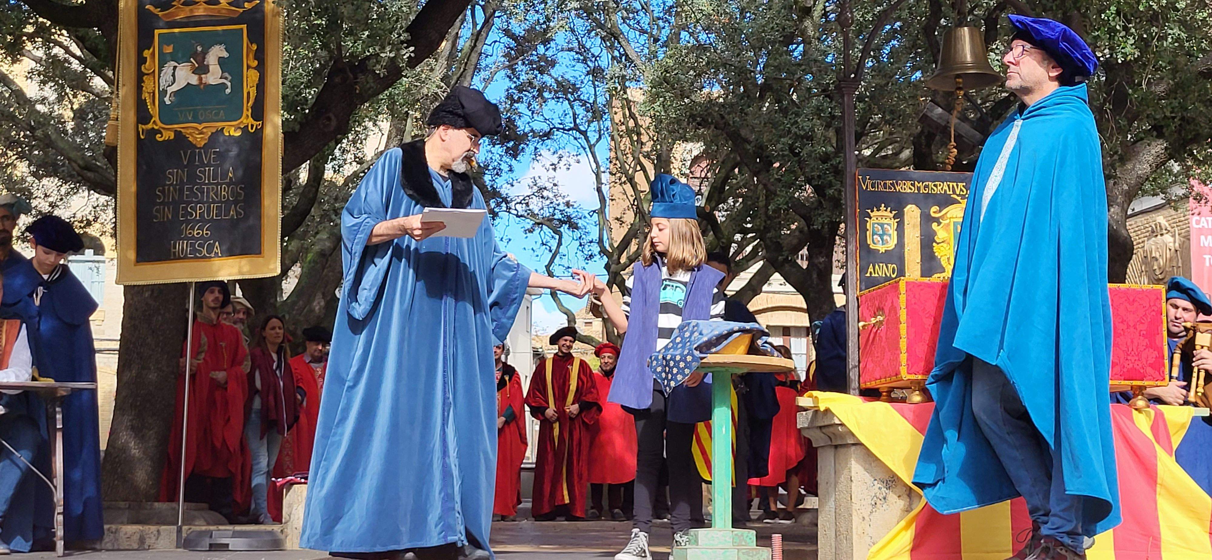 Huesca vuelve al s. XVII con la representación de la elección de los oficios. Foto: Mercedes Manterola 