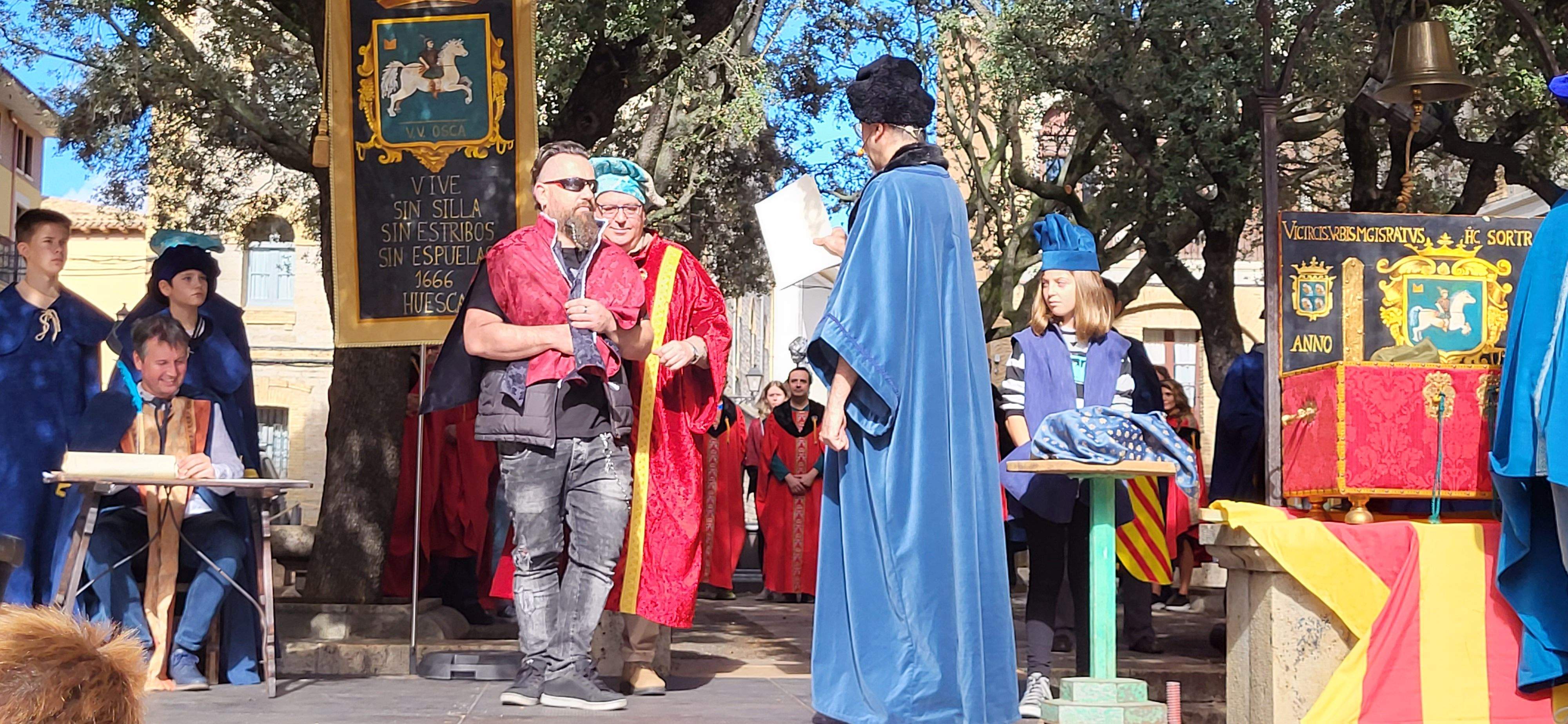 Huesca vuelve al s. XVII con la representación de la elección de los oficios. Foto: Mercedes Manterola 