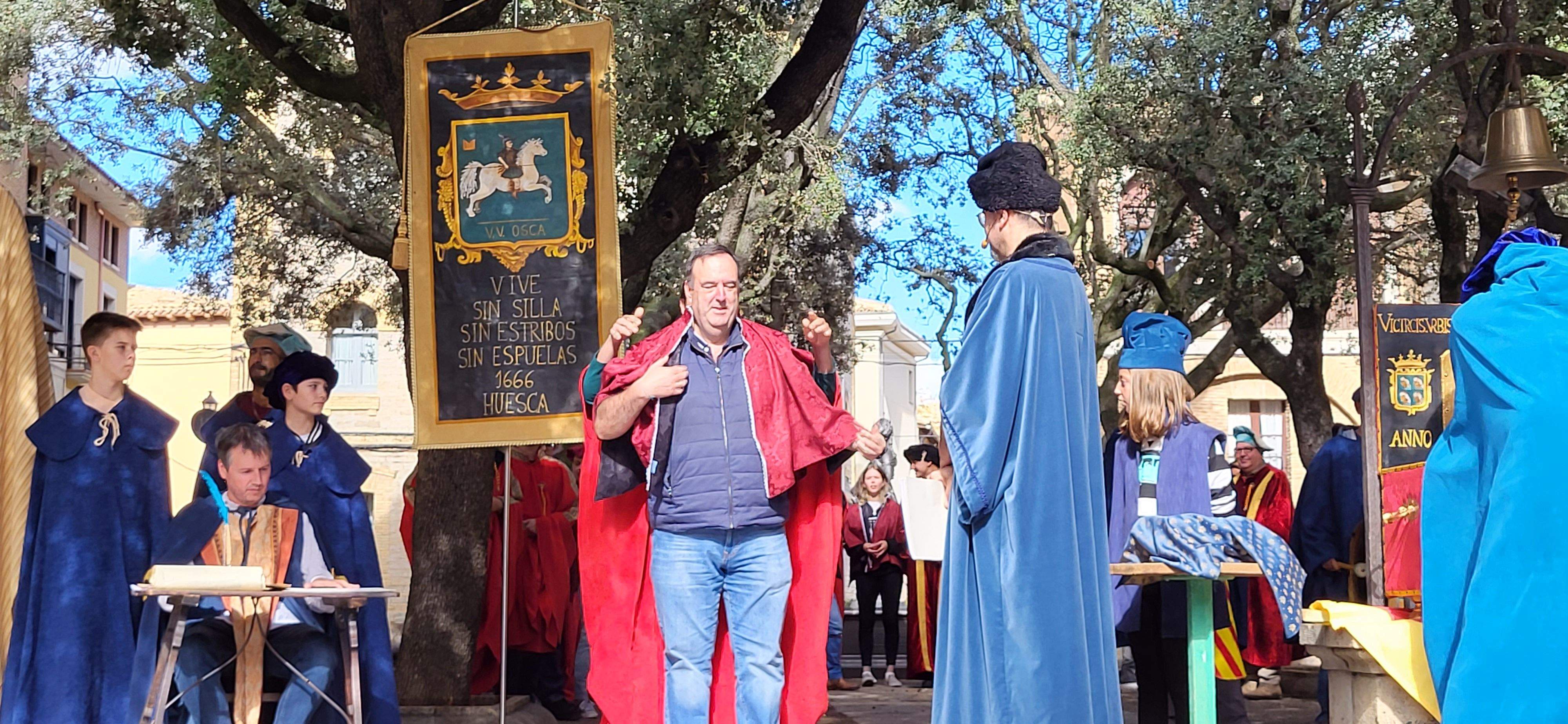 Huesca vuelve al s. XVII con la representación de la elección de los oficios. Foto: Mercedes Manterola 