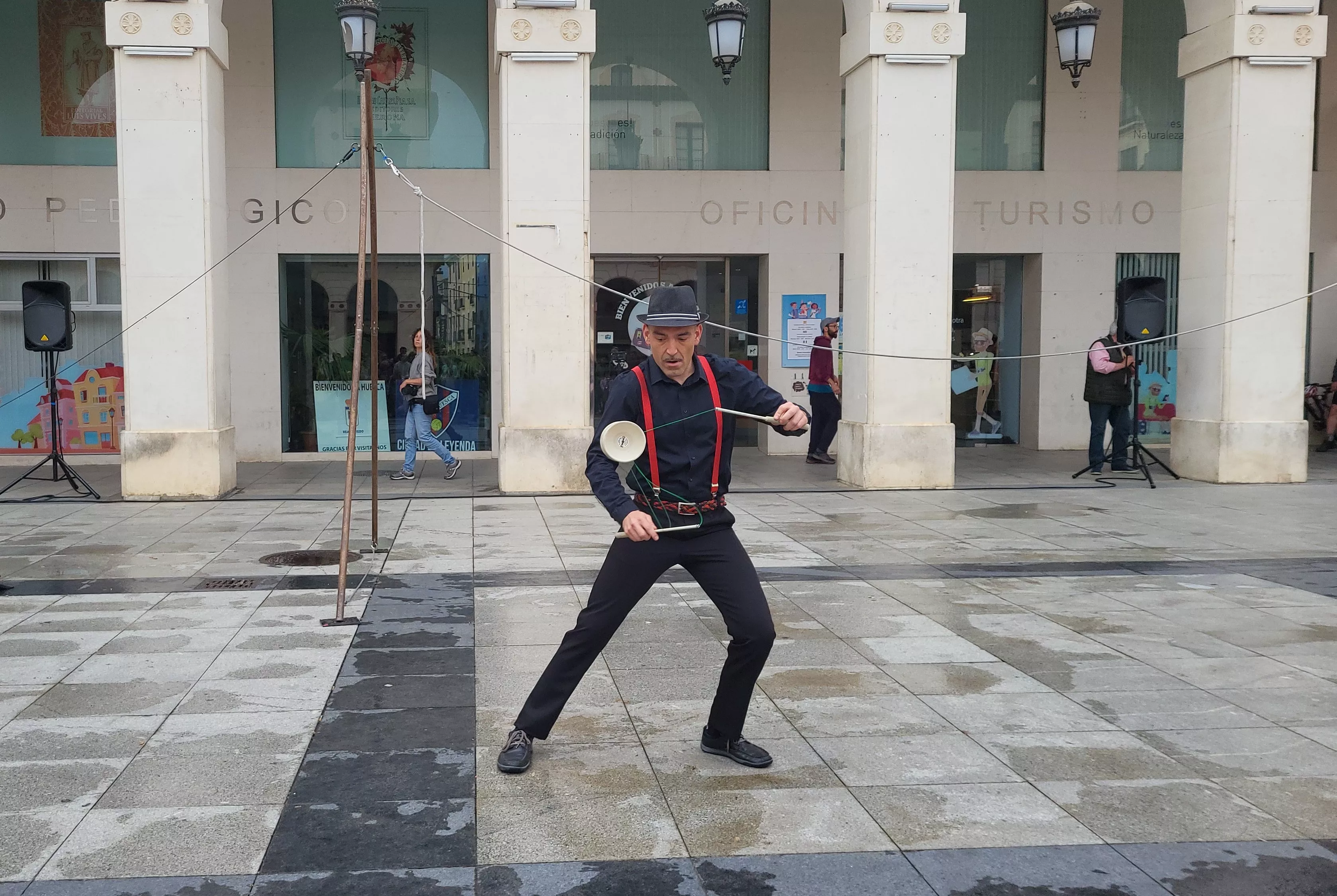 Encuentro internacional Caminando por las Nubes en Huesca. Foto Mercedes Manterola