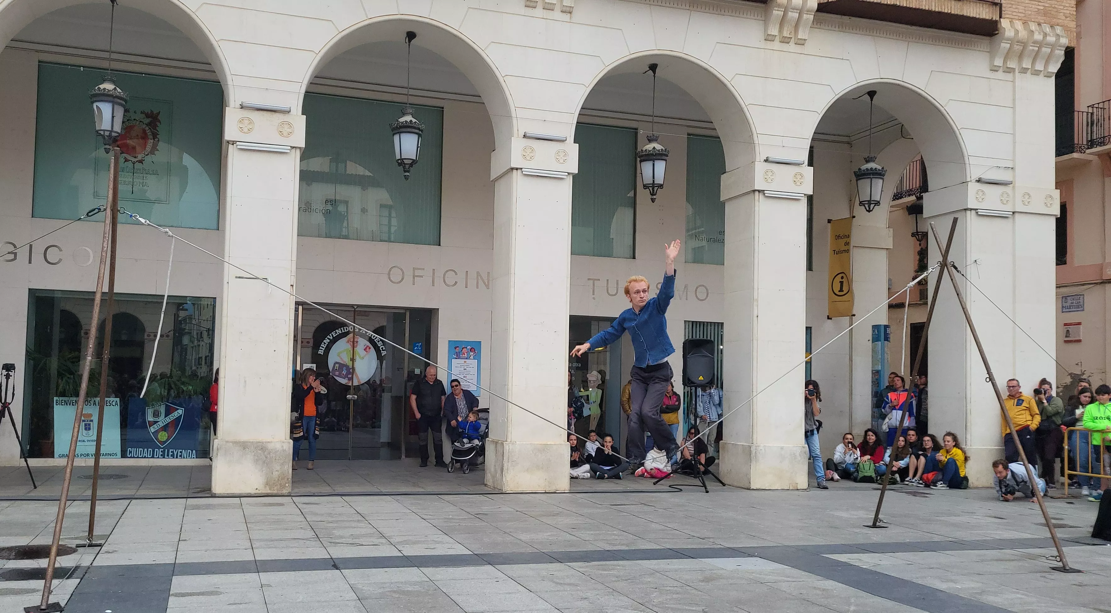 Encuentro internacional Caminando por las Nubes en Huesca. Foto Mercedes Manterola