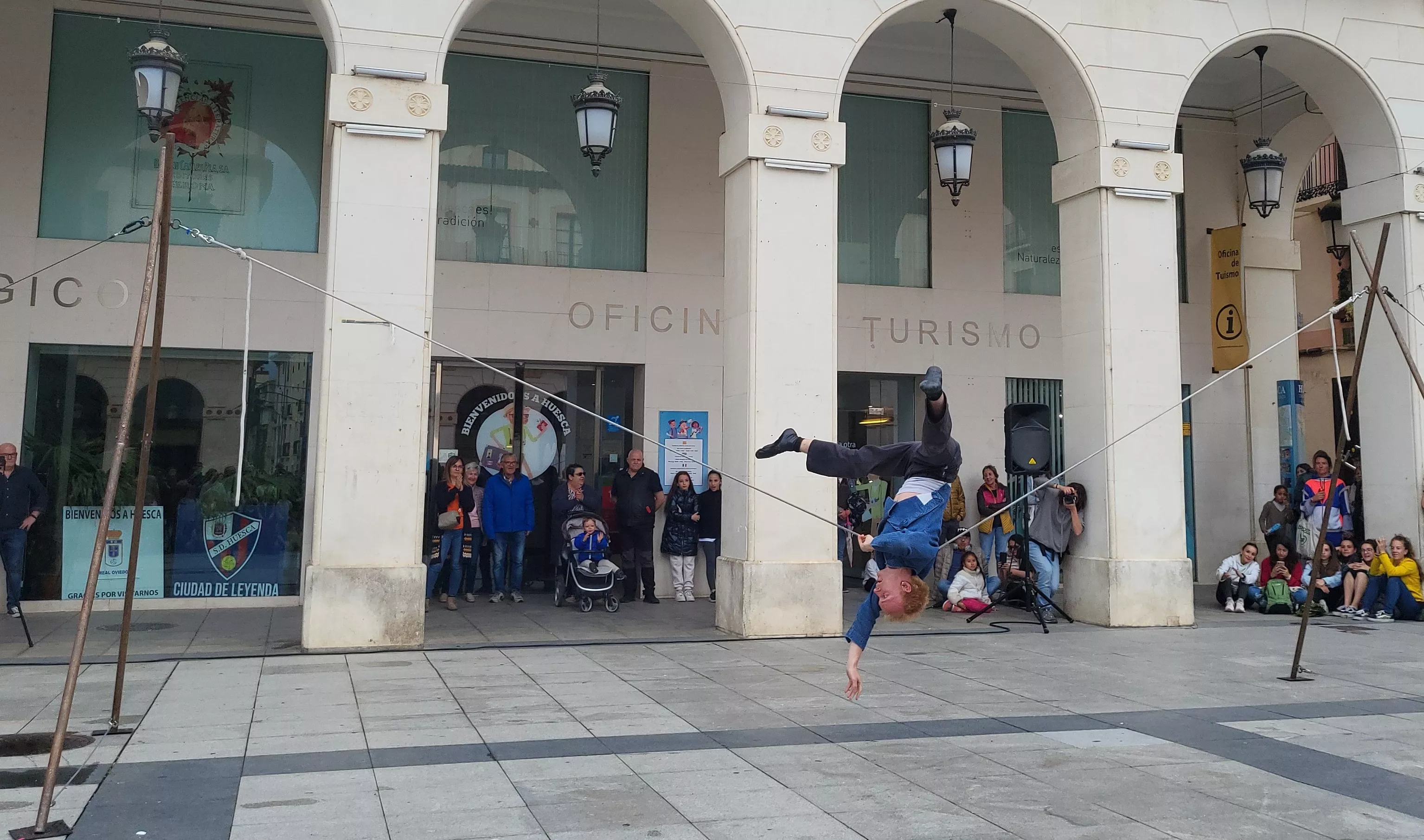 Encuentro internacional Caminando por las Nubes en Huesca. Foto Mercedes Manterola
