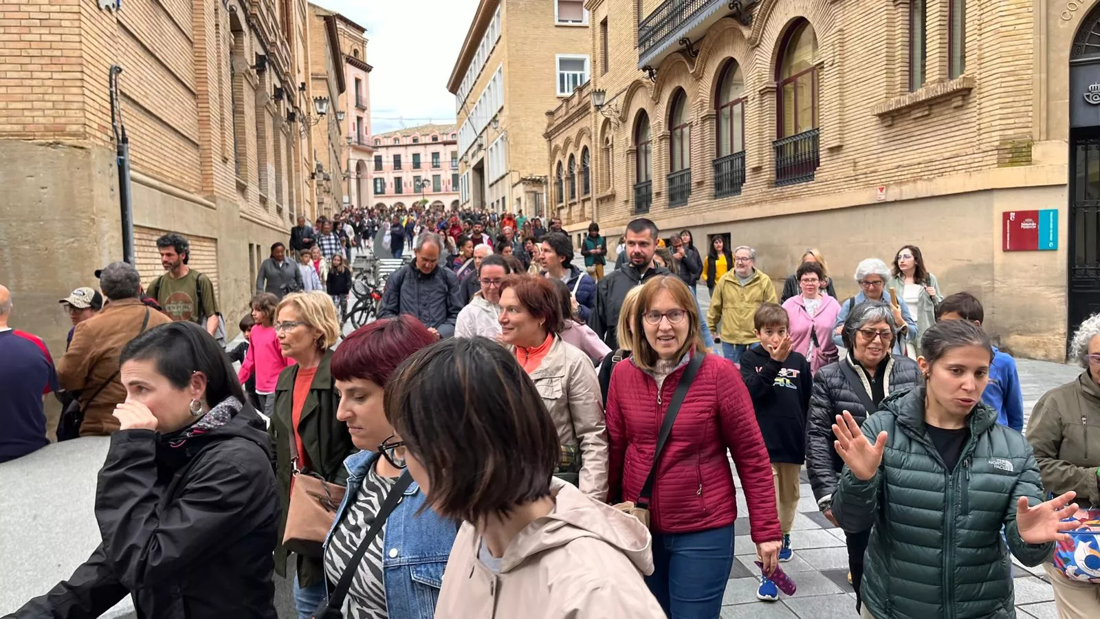 Encuentro internacional Caminando por las Nubes en Huesca. Foto Mercedes Manterola