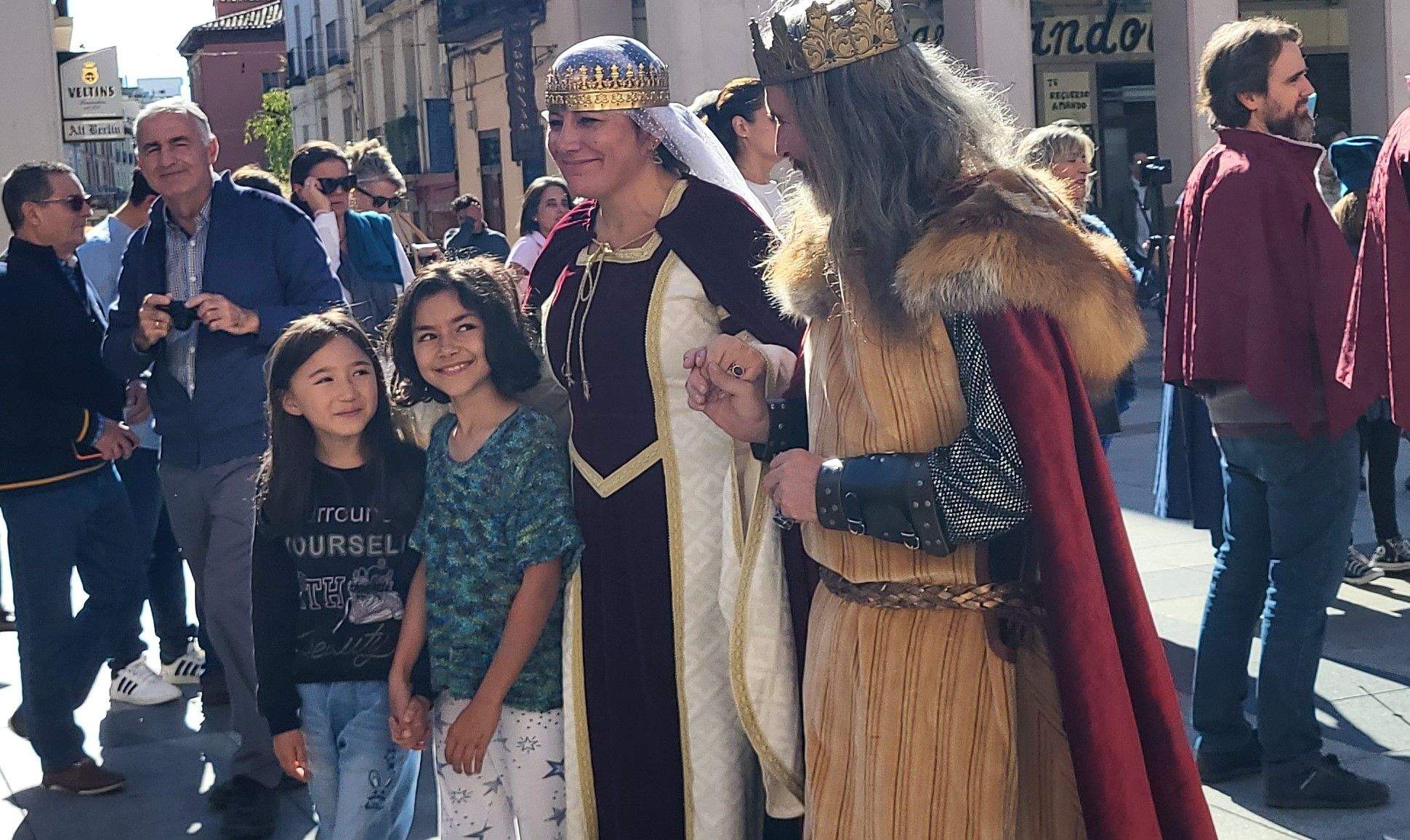 Huesca vuelve al s. XVII con la representación de la elección de los oficios. Foto: Mercedes Manterola 