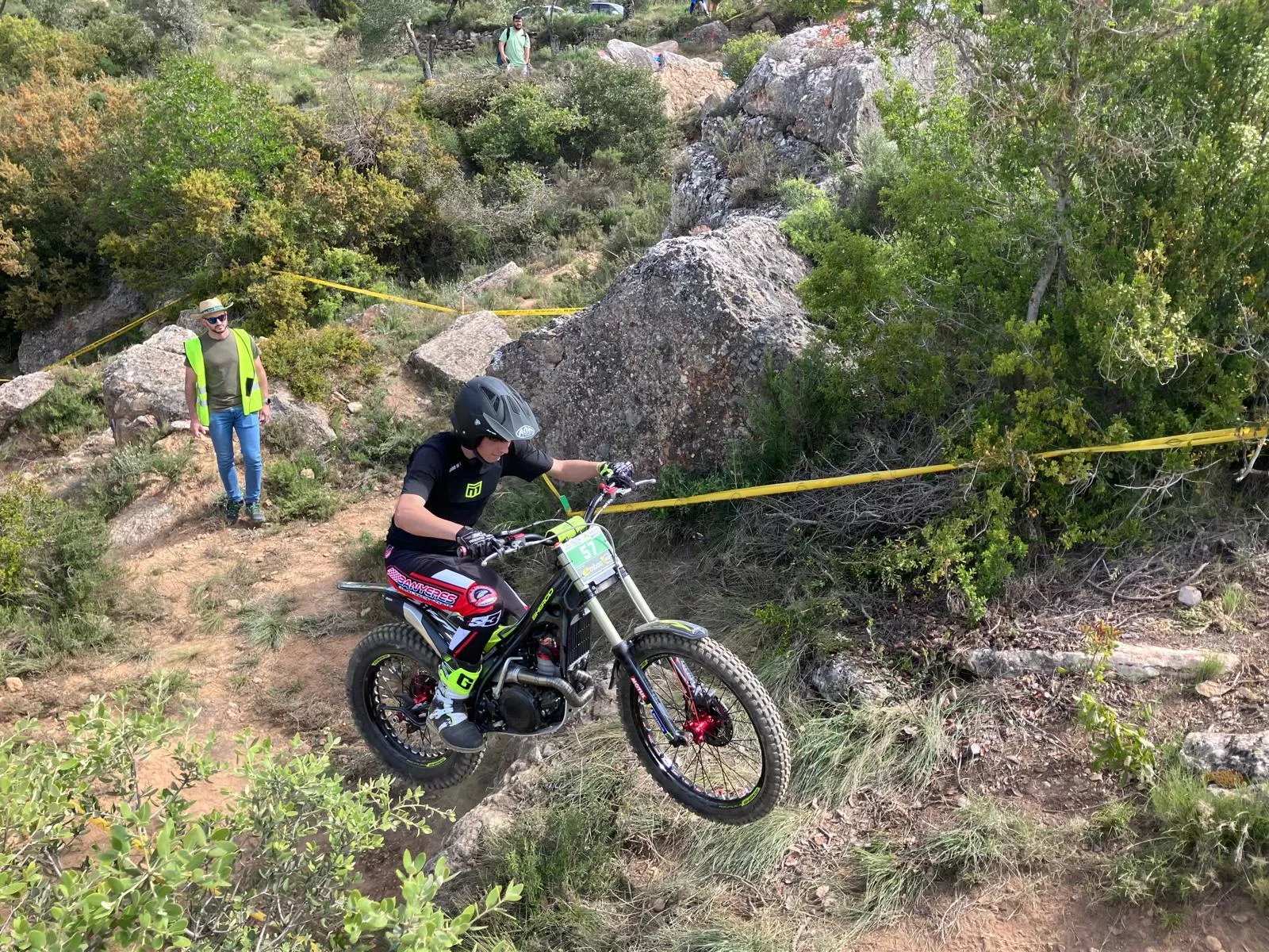 Día redondo en Estadilla con el Campeonato de Aragón de Trial