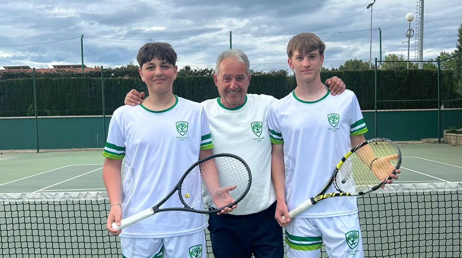 Manuel Laguna y Daniel Lite, tenistas del CT Zoiti.