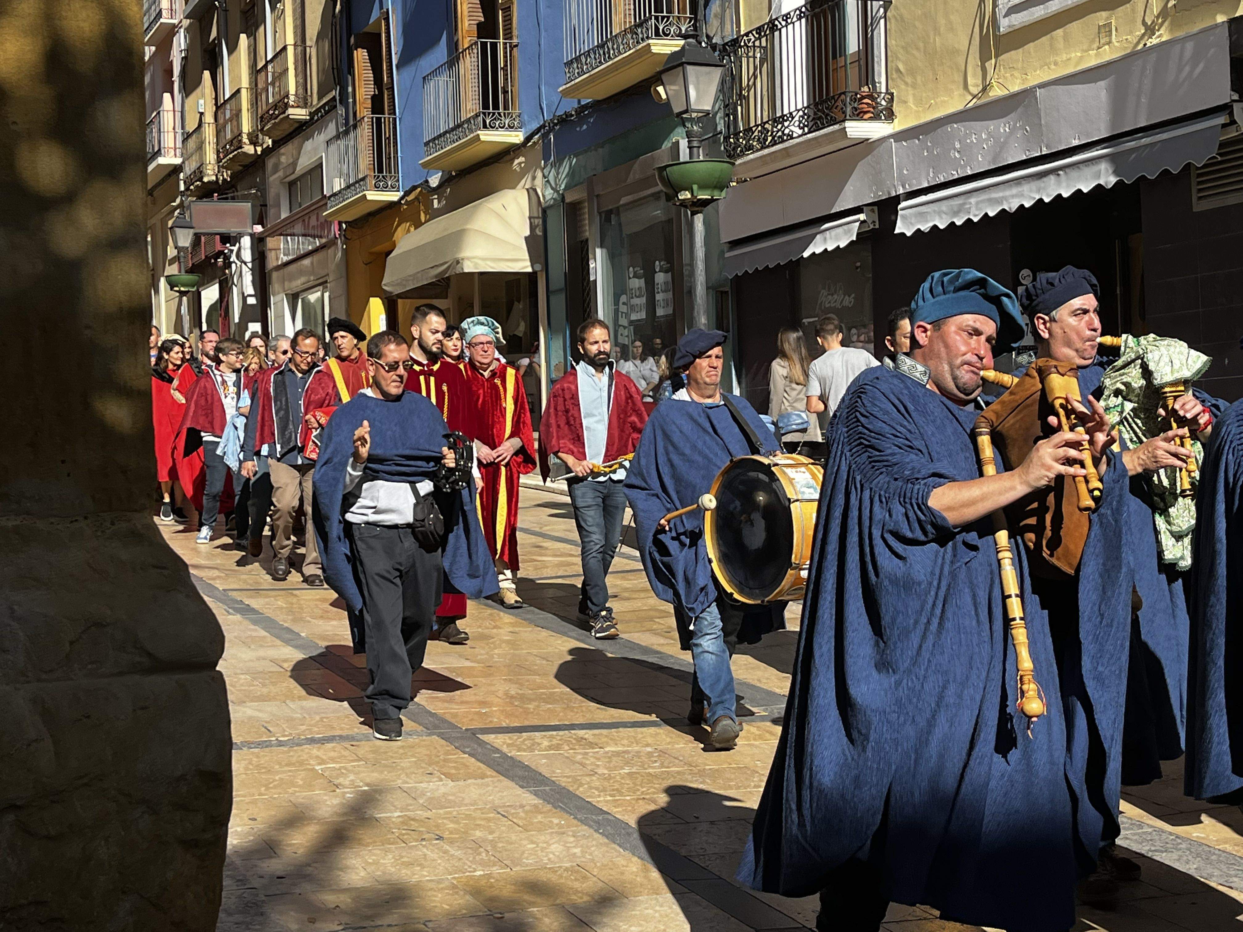 Huesca vuelve al s. XVII con la representación de la elección de los oficios. Foto: Mercedes Manterola 