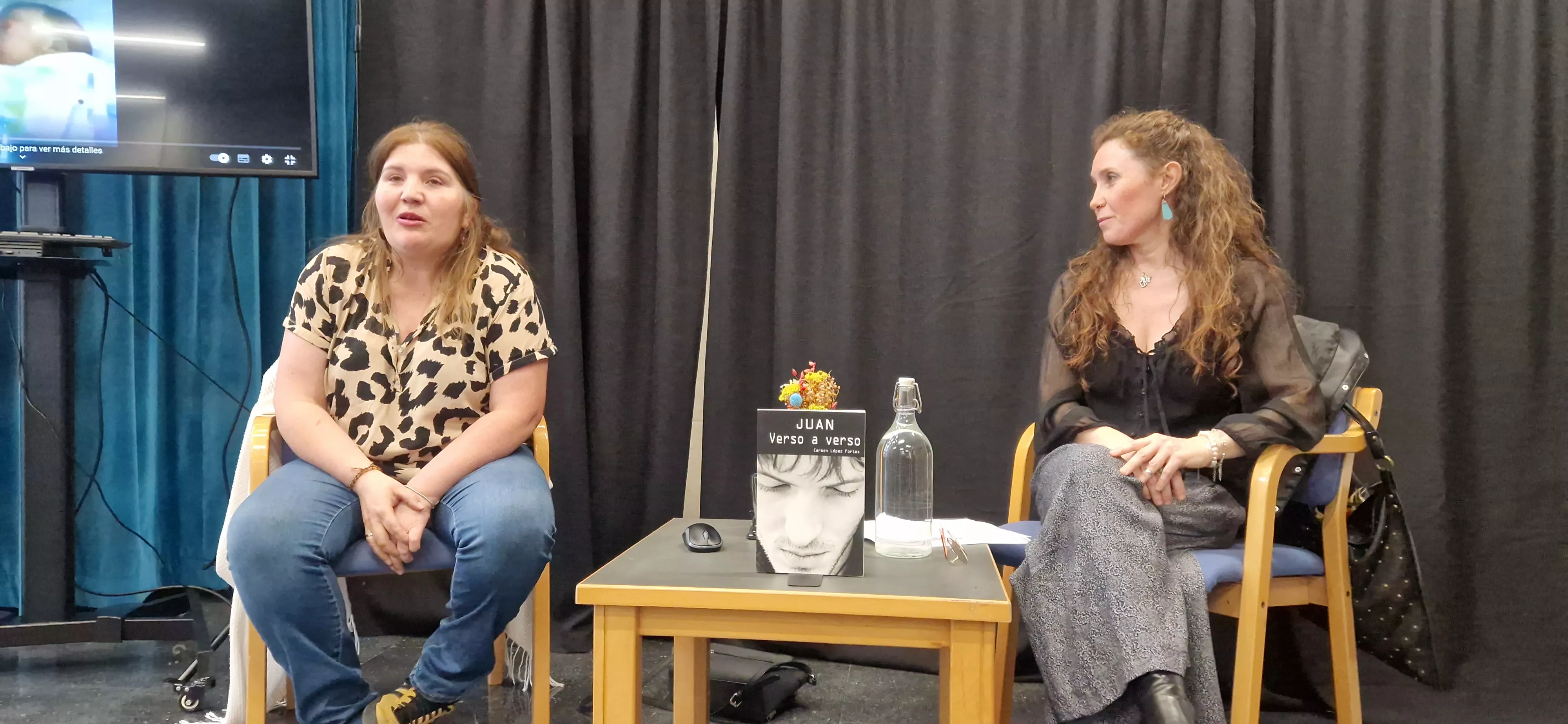 Carmen López y Pilar Tejero presentan "Juan verso a verso". Foto Myriam Martínez