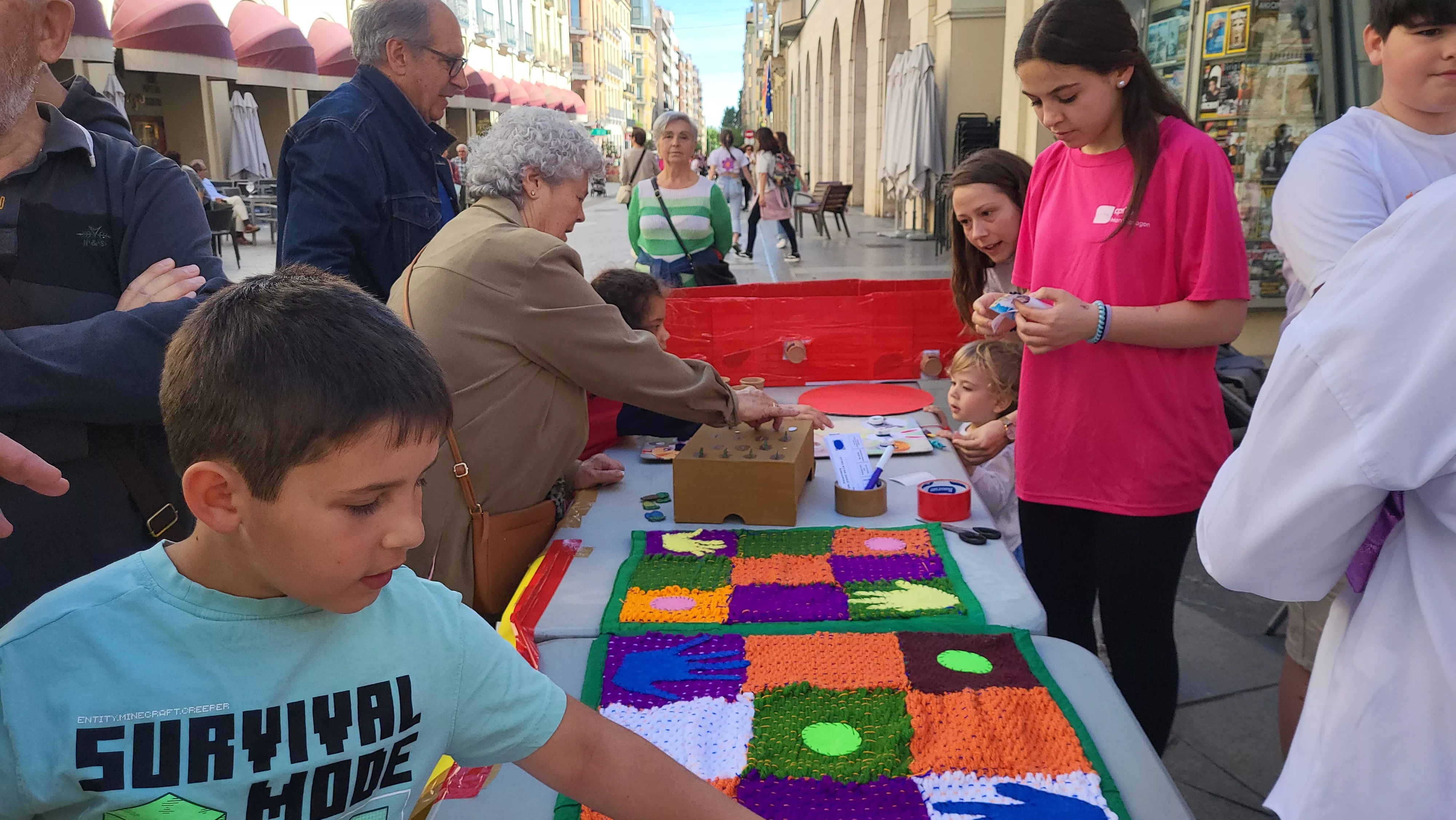Celebración en Huesca del Día del Juego en la Calle. Foto Mercedes Manterola