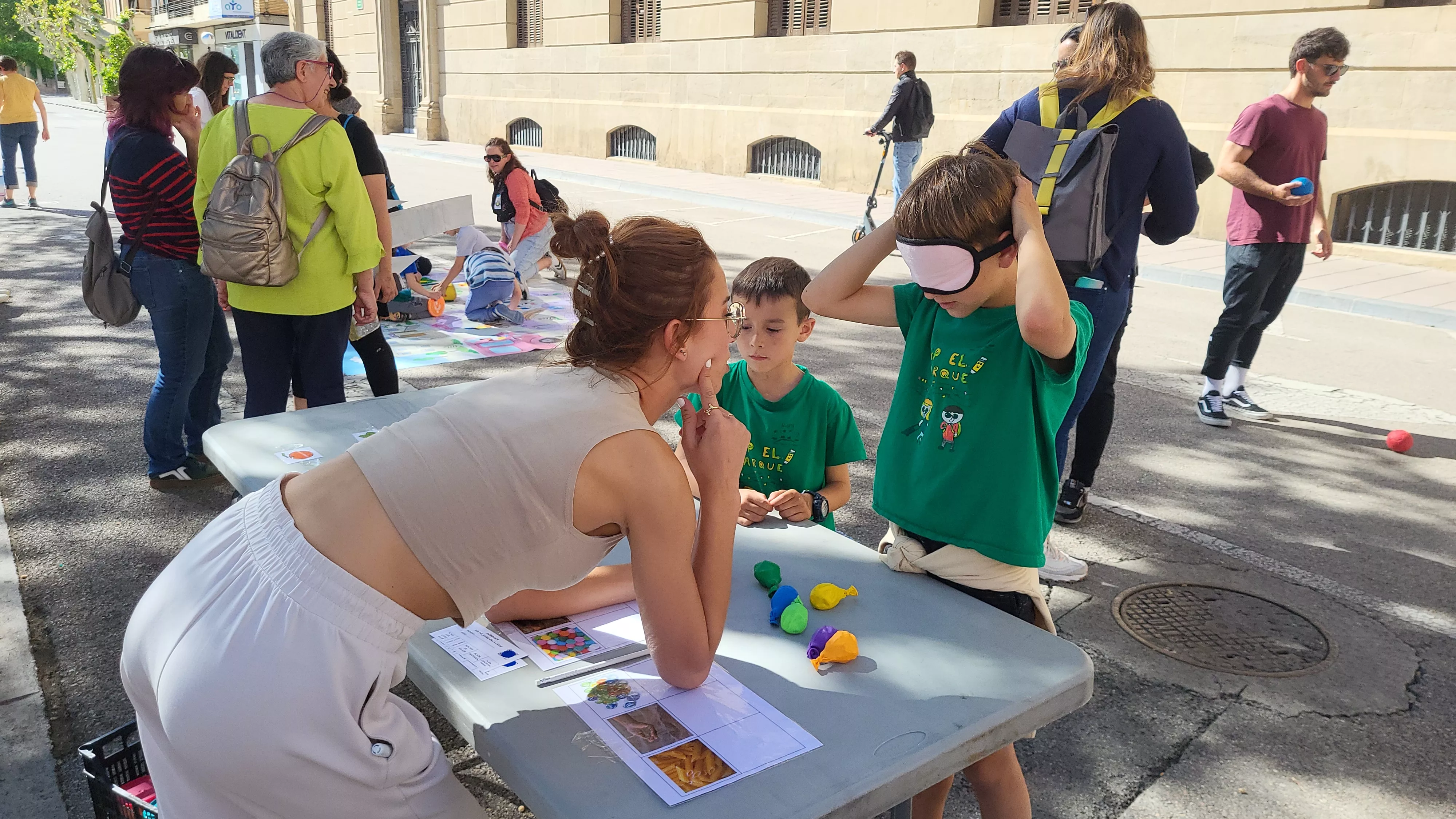 Celebración en Huesca del Día del Juego en la Calle. Foto Mercedes Manterola