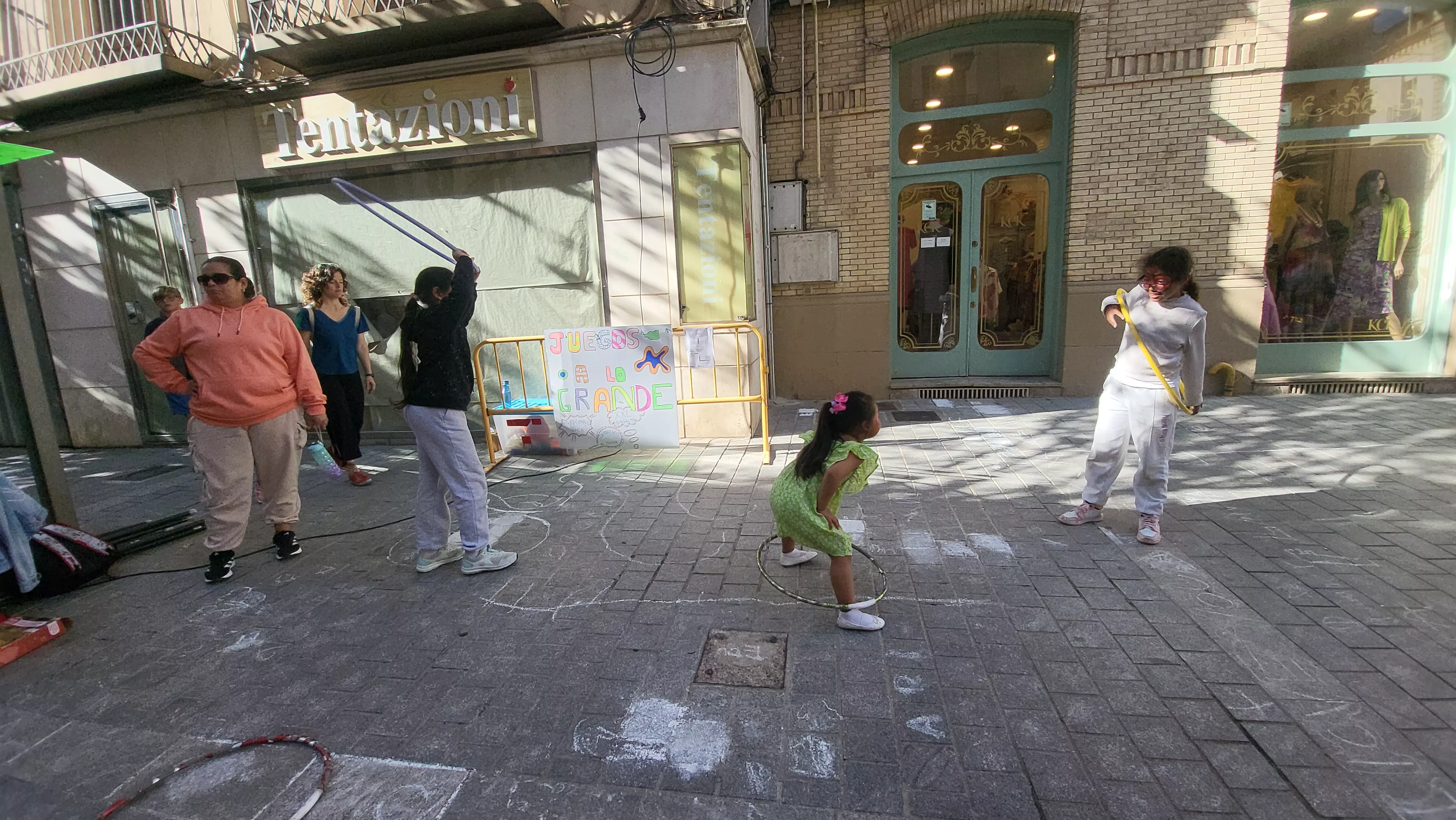 Celebración en Huesca del Día del Juego en la Calle. Foto Mercedes Manterola