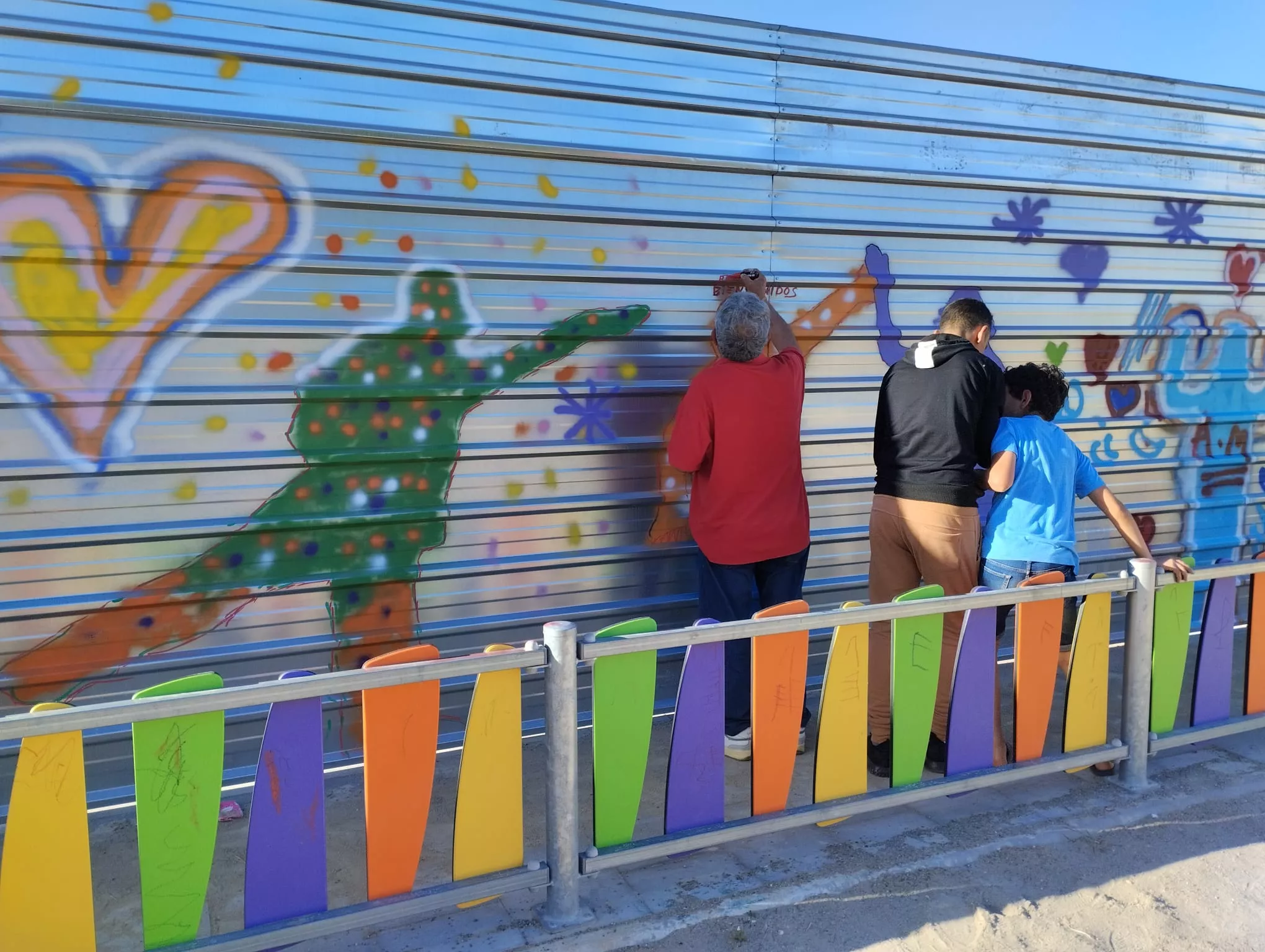 Mural colaborativo de Barriofest 2024. 