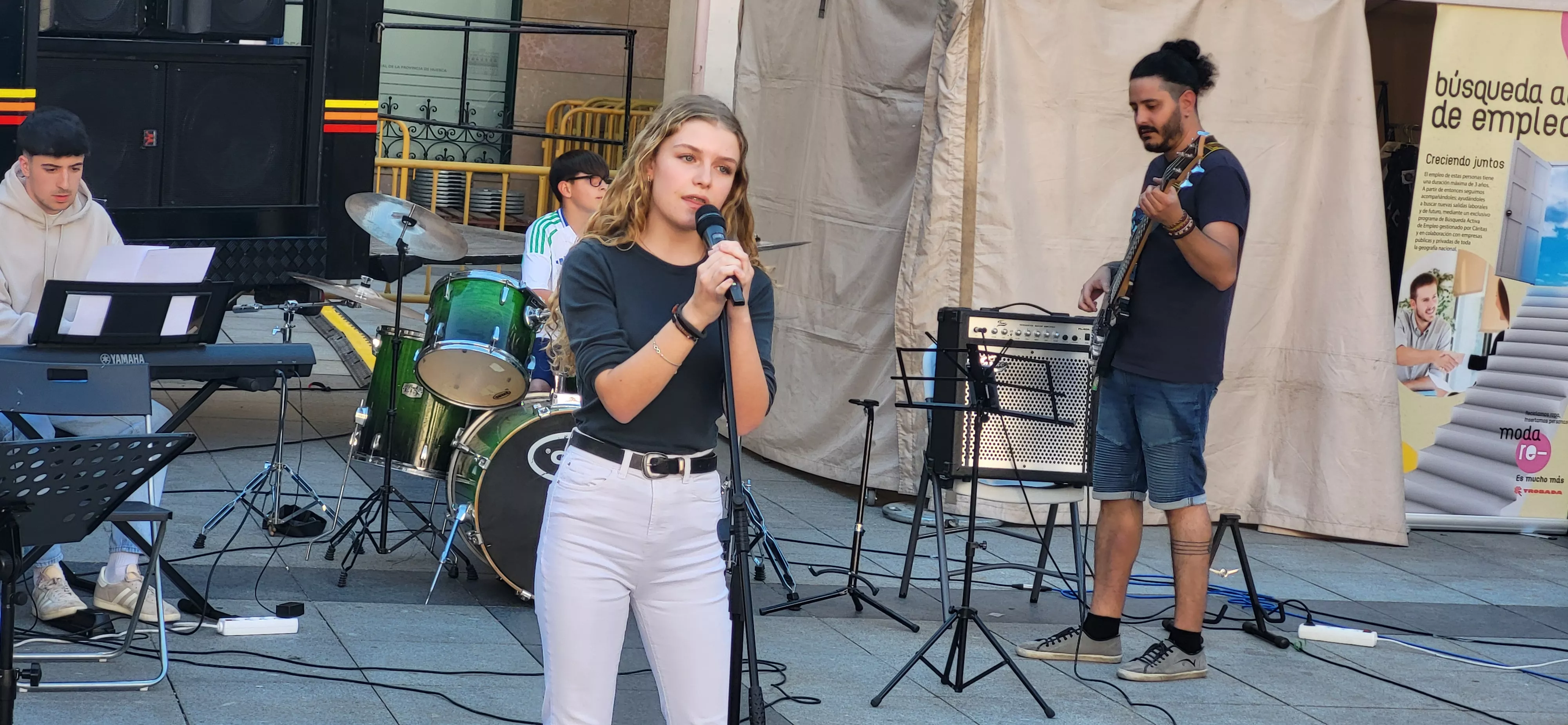  Festival de Moda Re- en la plaza López Allué de Huesca. Foto Mercedes Manterola