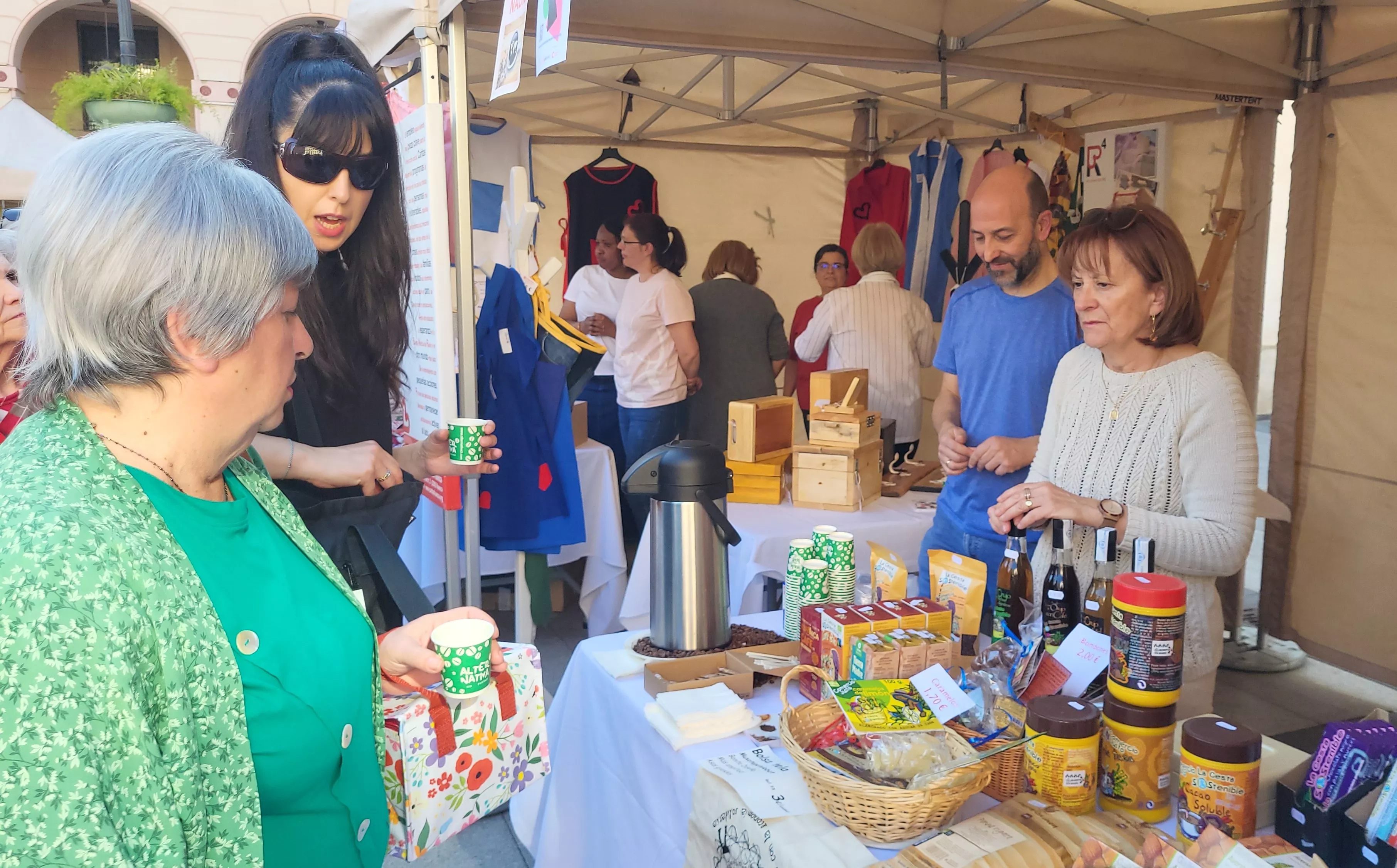  Festival de Moda Re- en la plaza López Allué de Huesca. Foto Mercedes Manterola