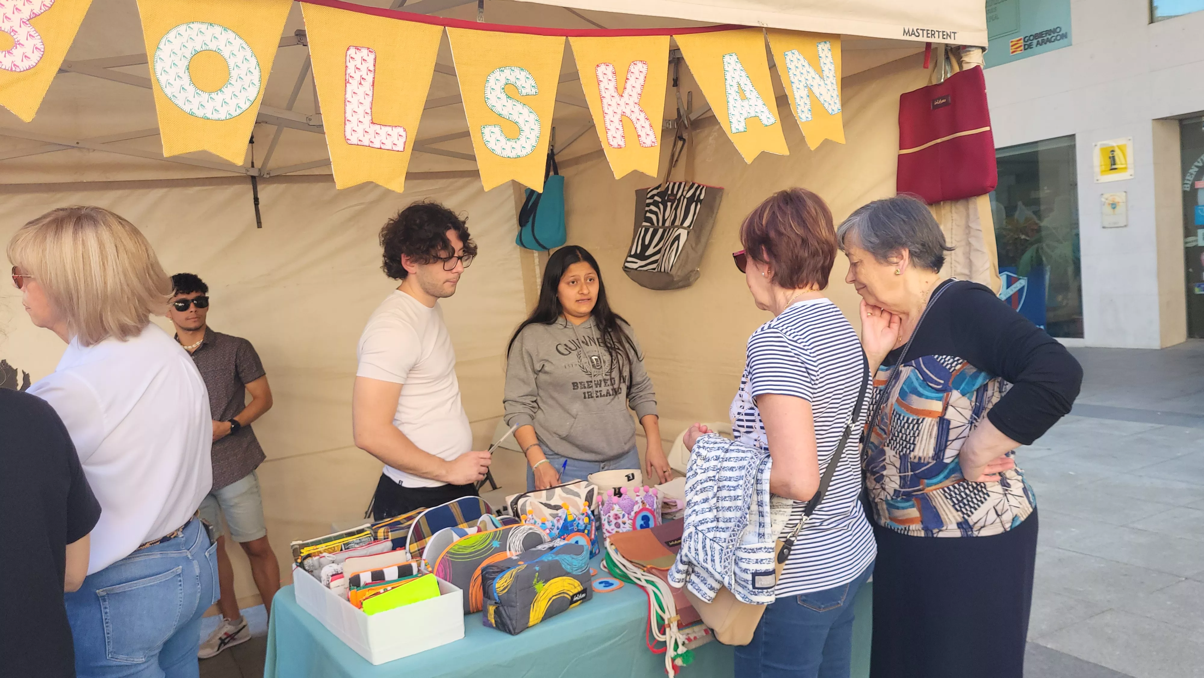  Festival de Moda Re- en la plaza López Allué de Huesca. Foto Mercedes Manterola