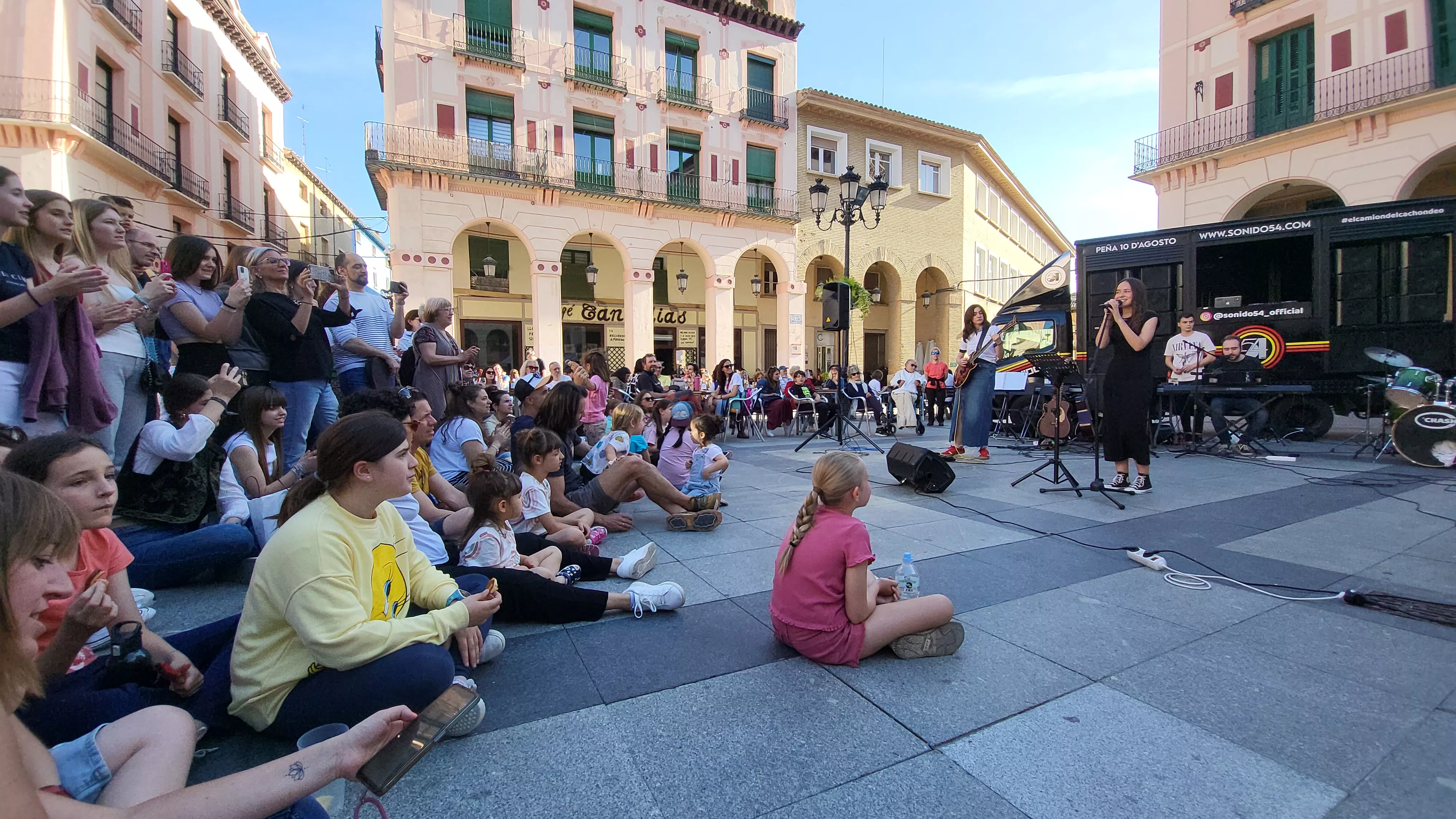  Festival de Moda Re- en la plaza López Allué de Huesca. Foto Mercedes Manterola