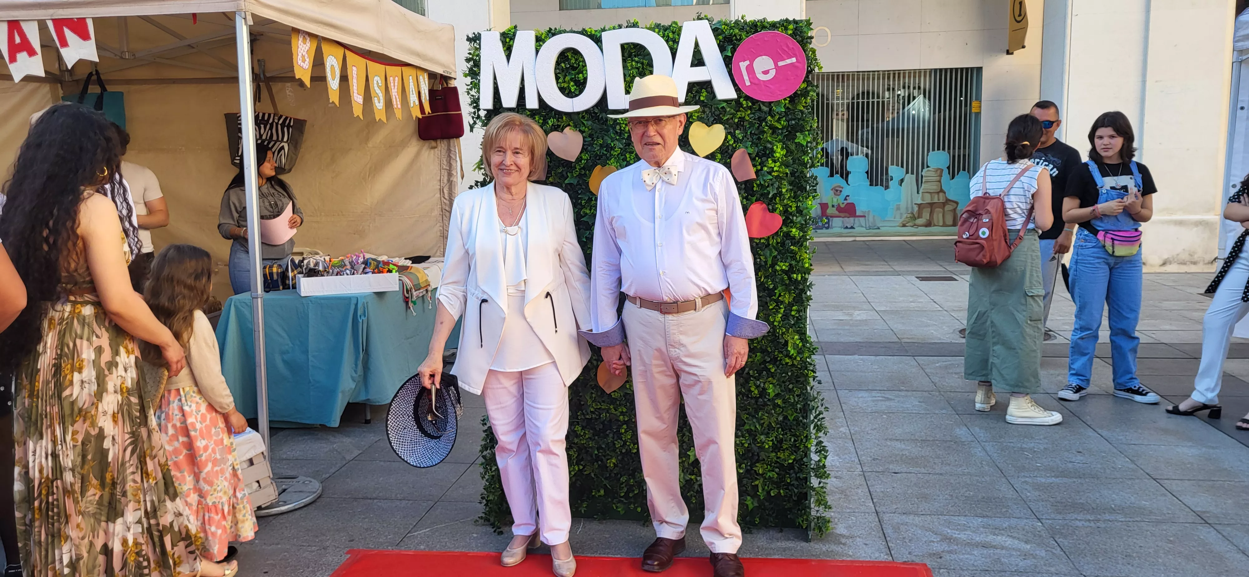  Festival de Moda Re- en la plaza López Allué de Huesca. Foto Mercedes Manterola