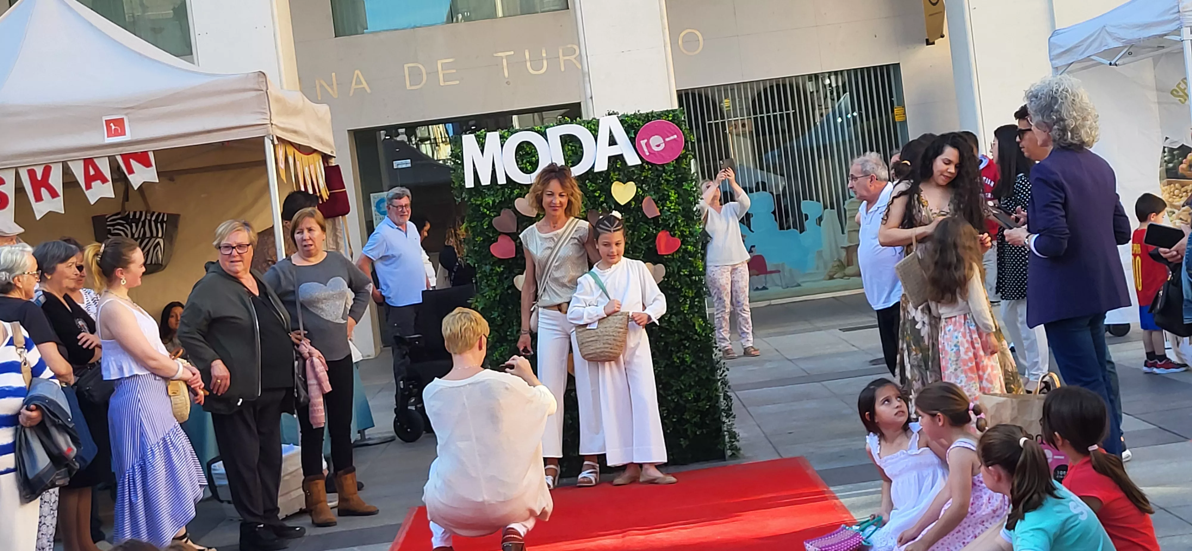  Festival de Moda Re- en la plaza López Allué de Huesca. Foto Mercedes Manterola