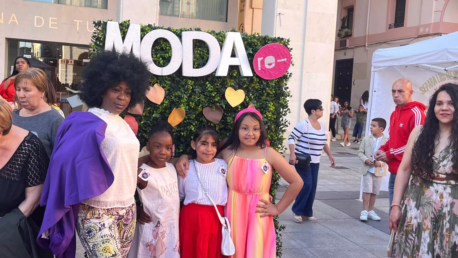  Festival de Moda Re- en la plaza López Allué de Huesca. Foto Mercedes Manterola