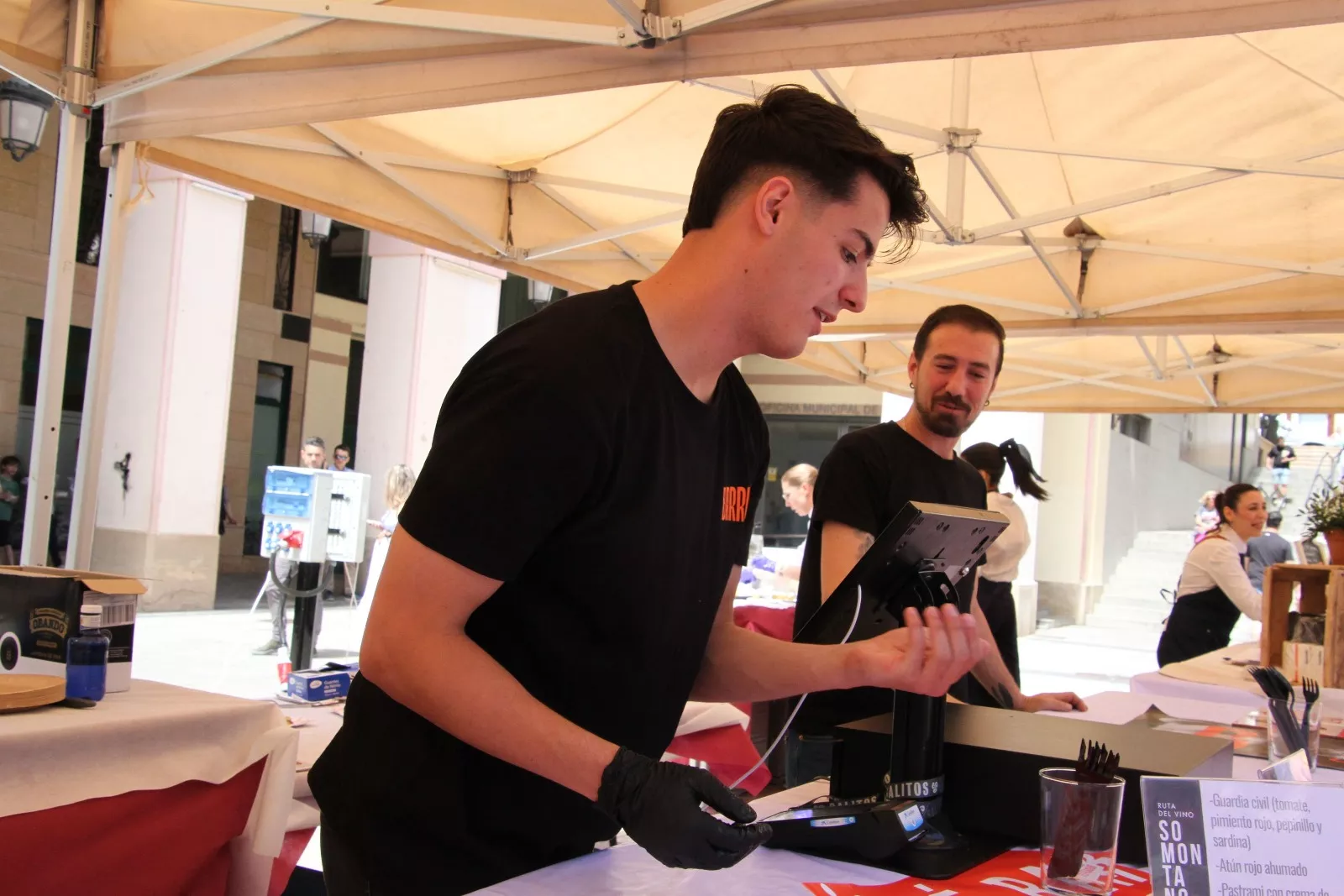 Huesca acoge el tour de la Ruta del Vino Somontano. Foto Carlos Neofato