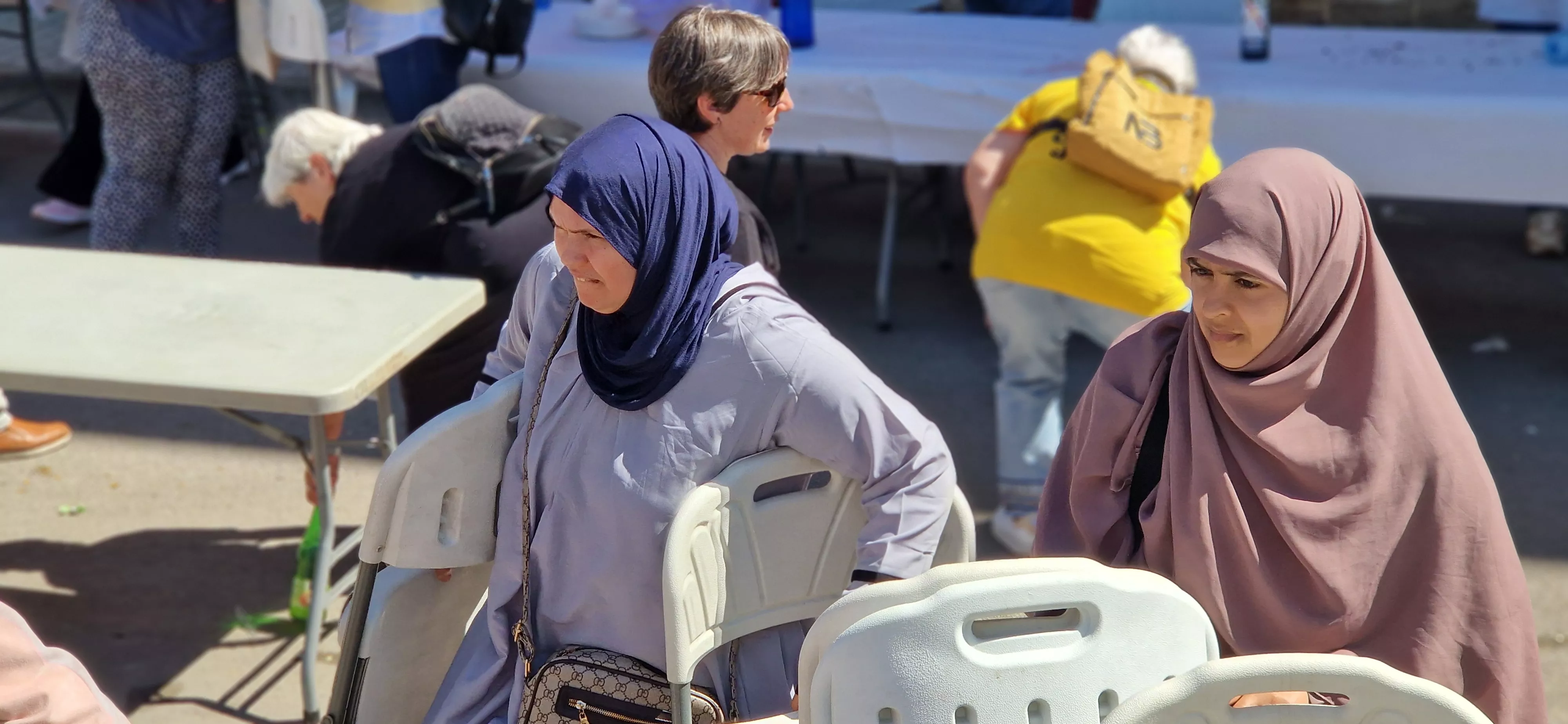 Comida popular de Barriofest 2024. Foto Myriam Martínez