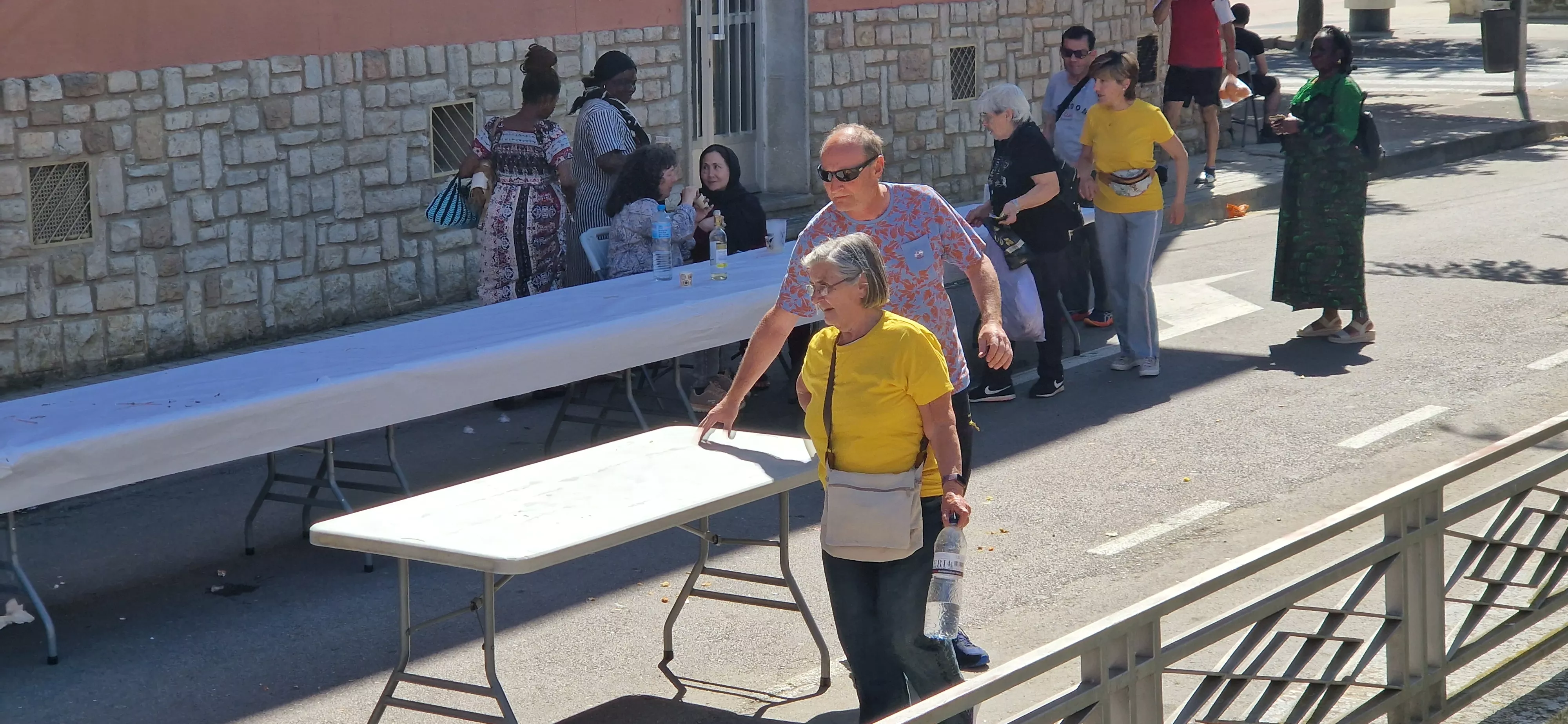 Comida popular de Barriofest 2024. Foto Myriam Martínez