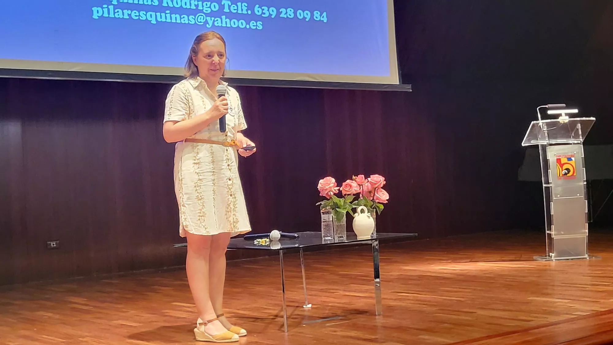 Conferencia de Pilar Esquinas en Huesca