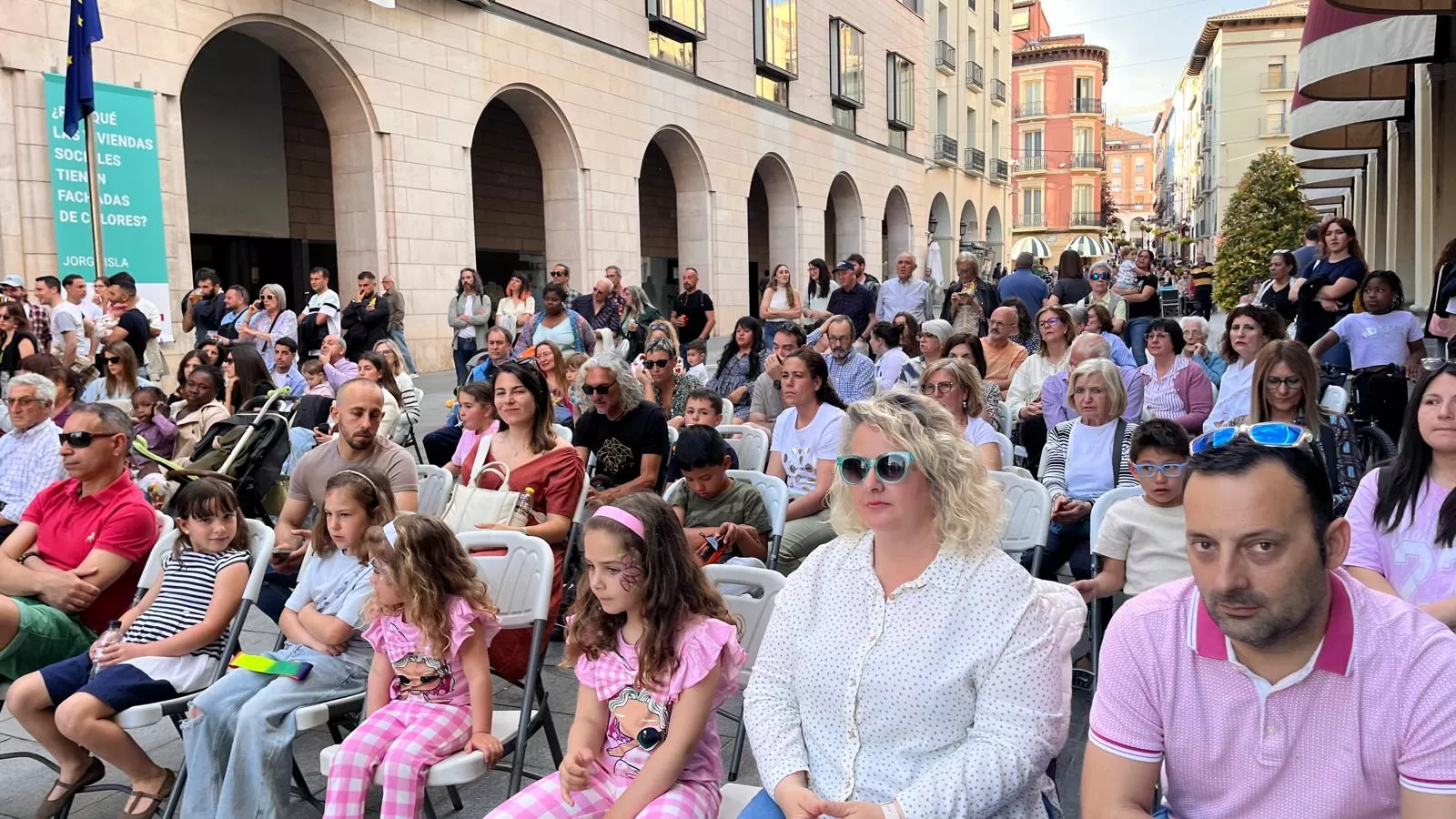 Los Porches de Galicia se llenan de baile con el programa Danza y Ciudad. Foto Mercedes Manterola