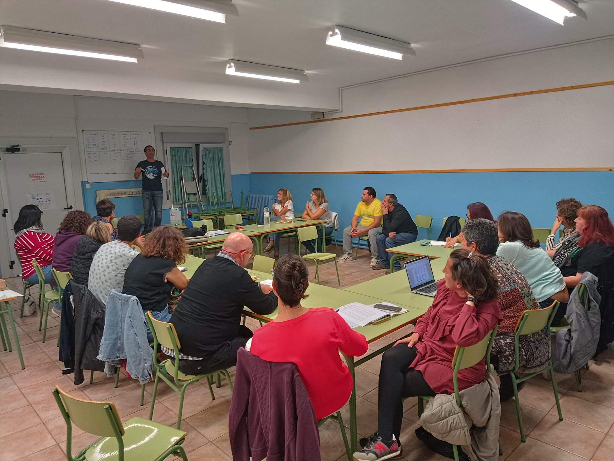Reunión del colectivo del personal de cocinas de comedores escolares