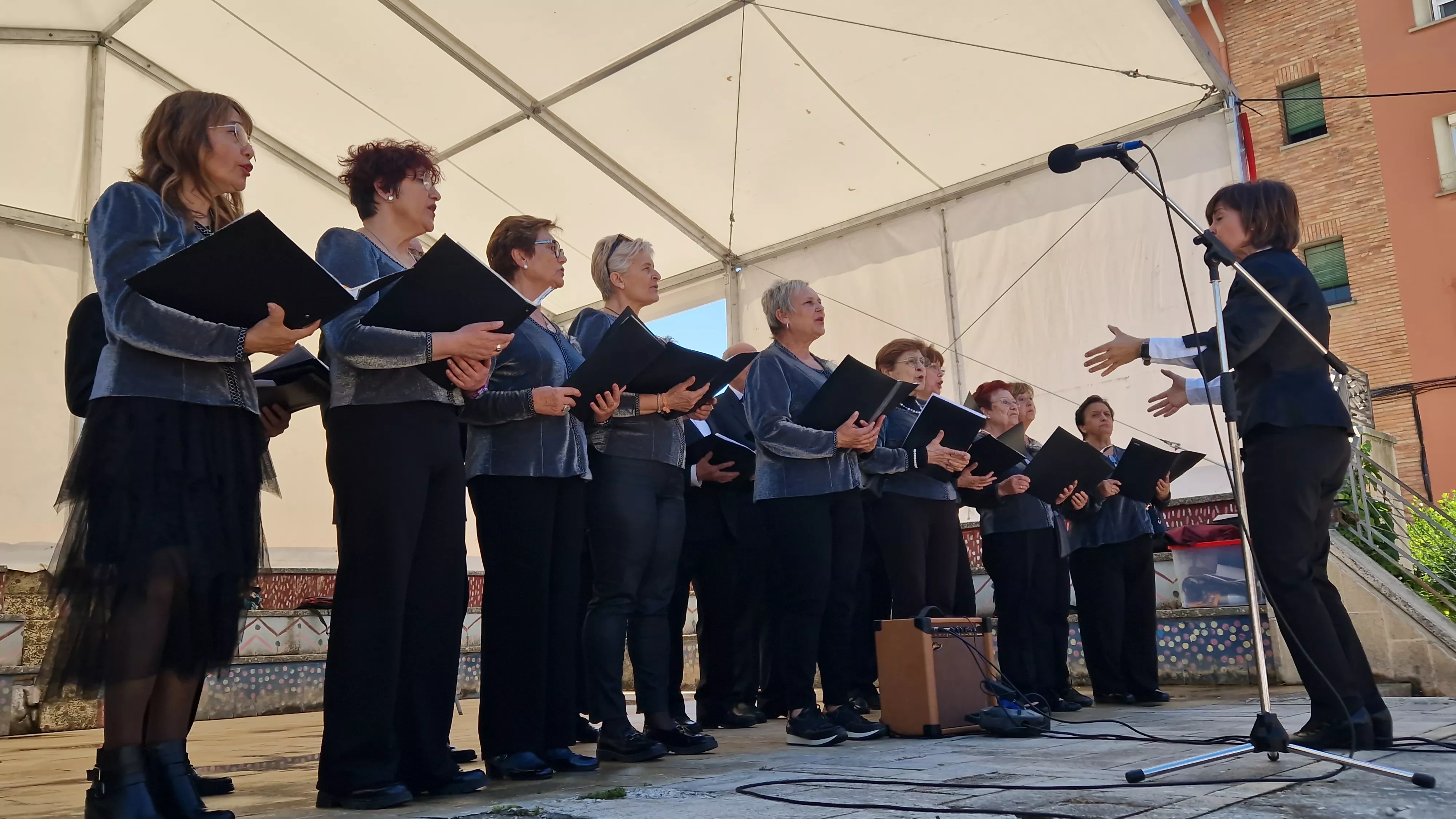 Concierto multicoral en Barriofest 2024. Foto Myriam Martínez