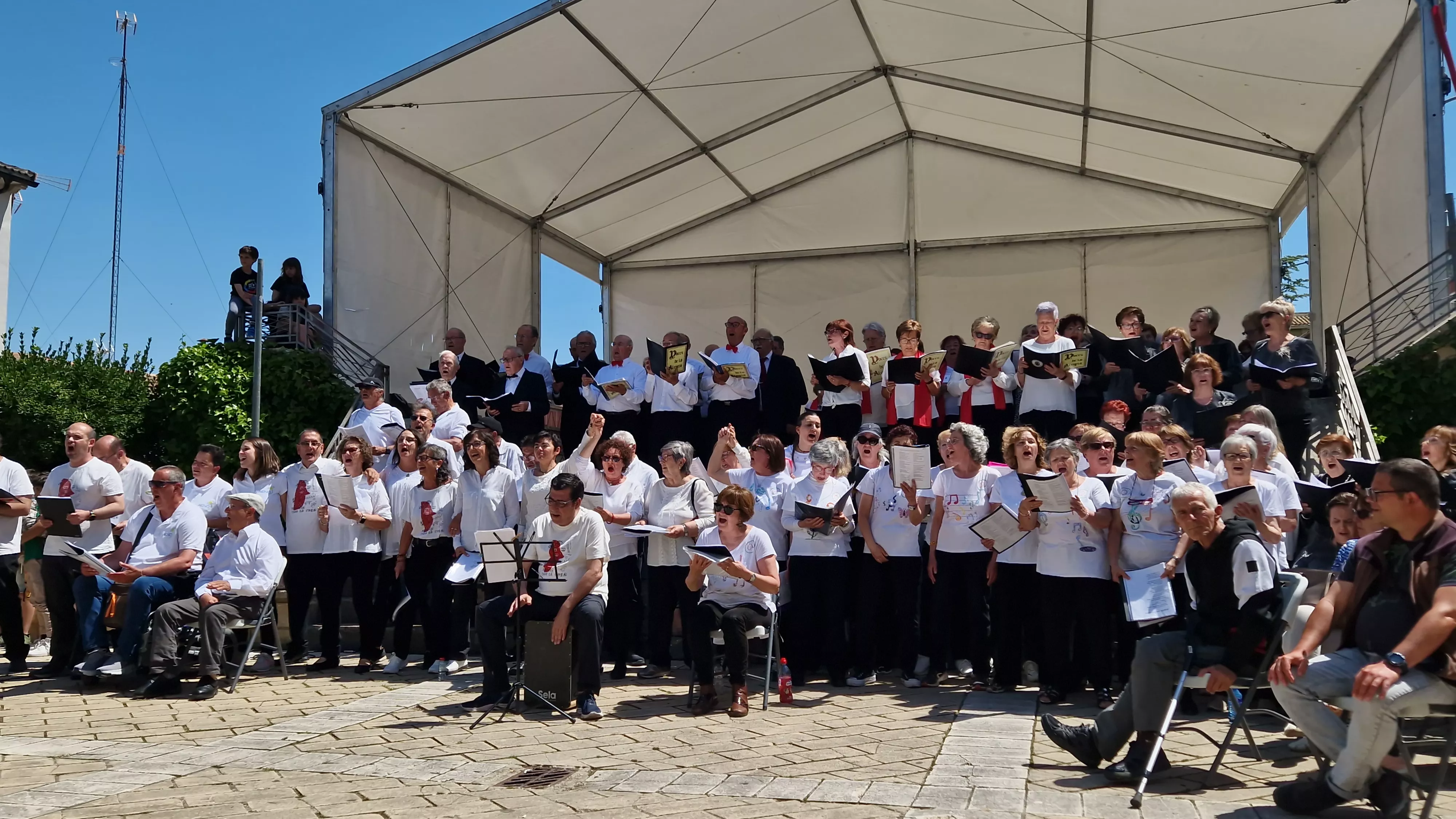 Concierto multicoral en Barriofest 2024. Foto Myriam Martínez