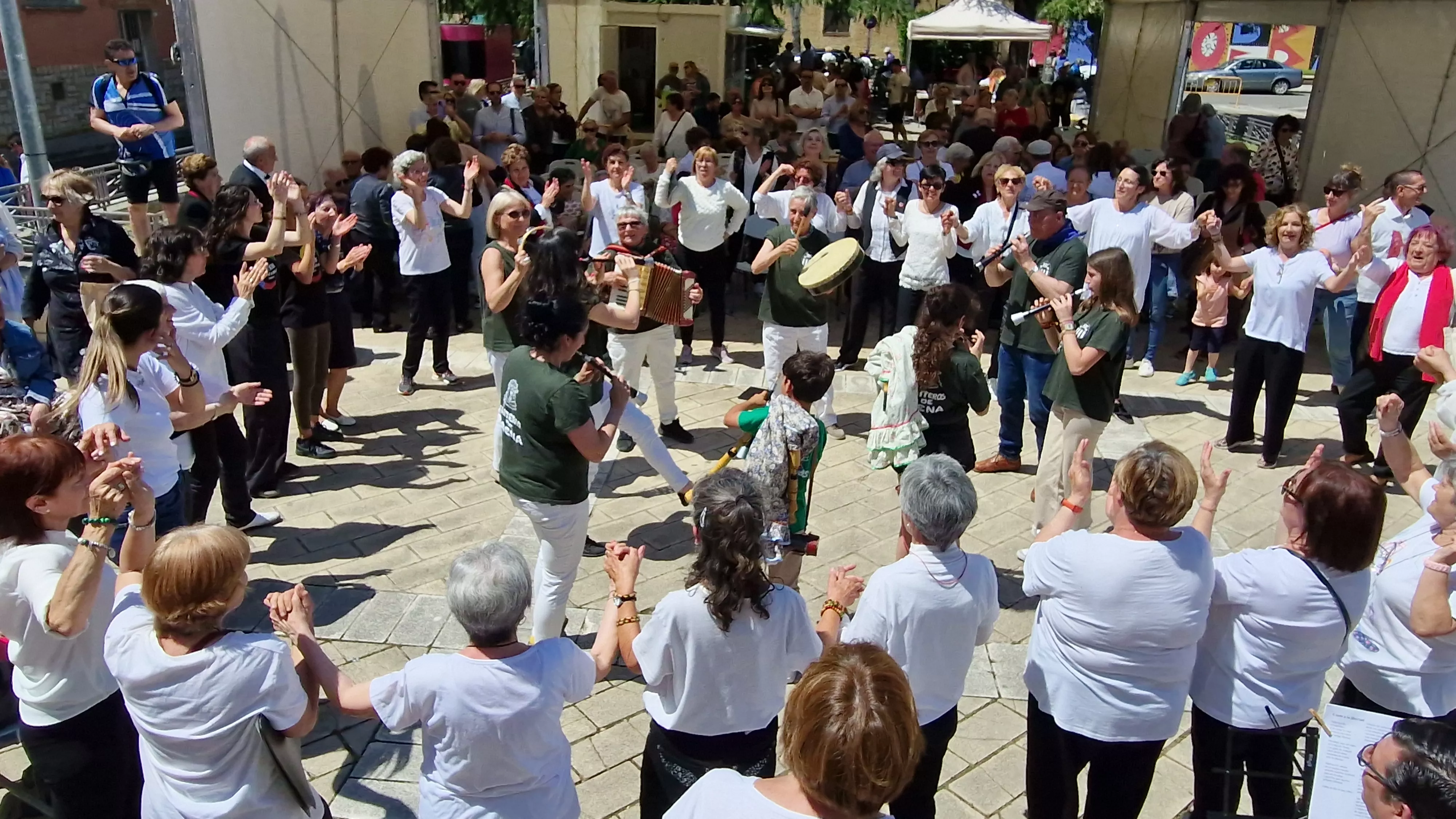 Concierto multicoral en Barriofest 2024. Foto Myriam Martínez Concierto multicoral en Barriofest 2024. Foto Myriam Martínez