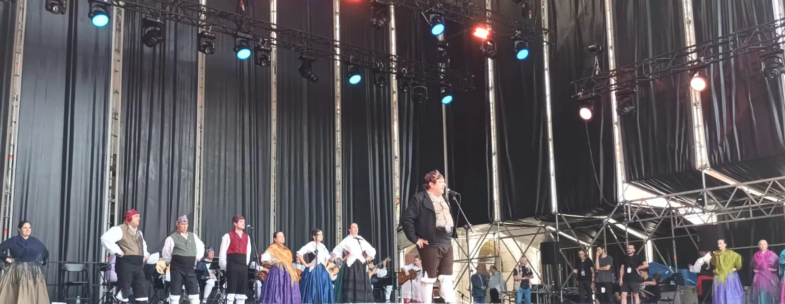 Actuación de Toño Julve y Susana Raya en Madrid.