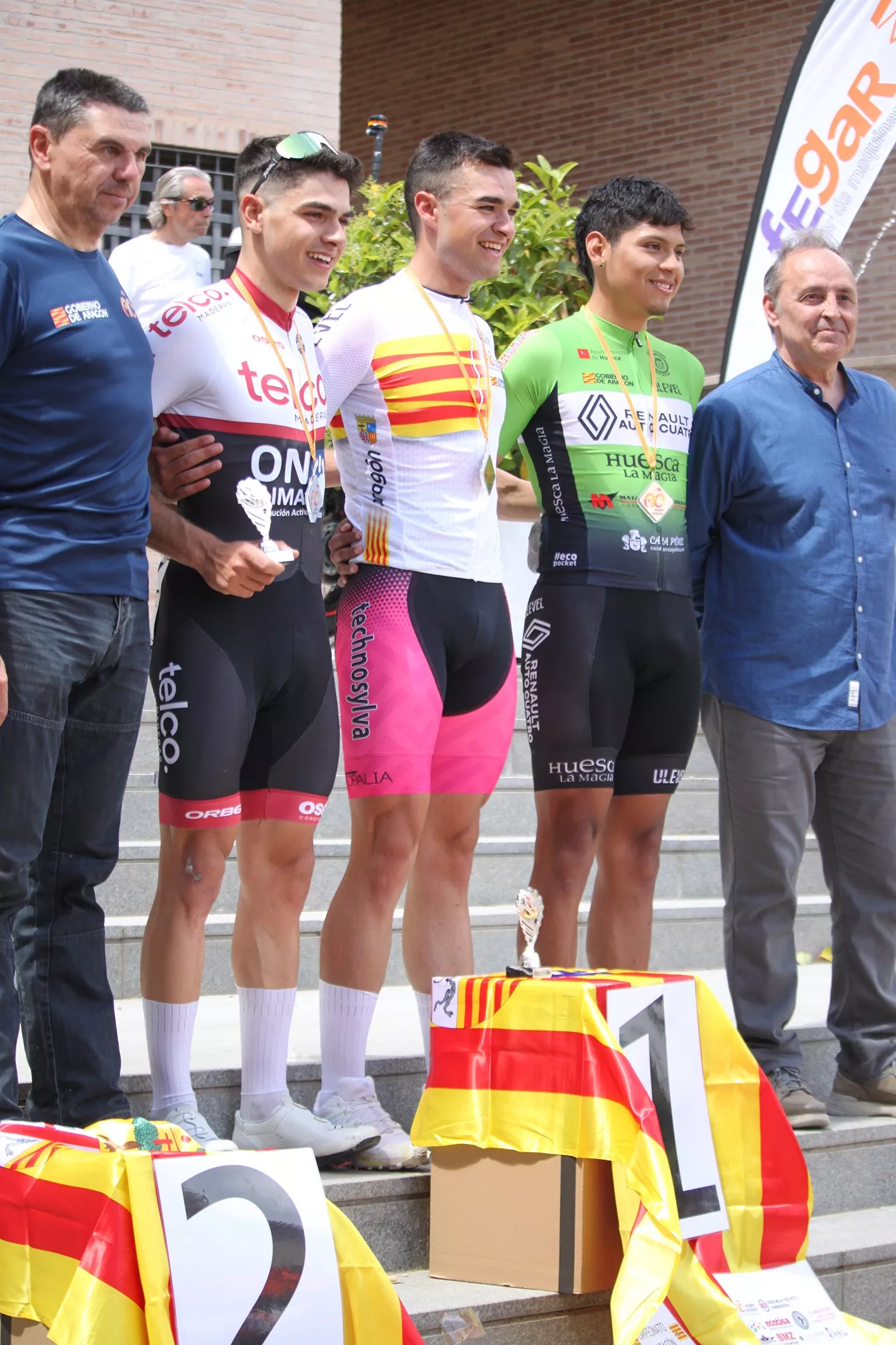 Huesca La Magia Supermercados Altoaragón en el Regional 