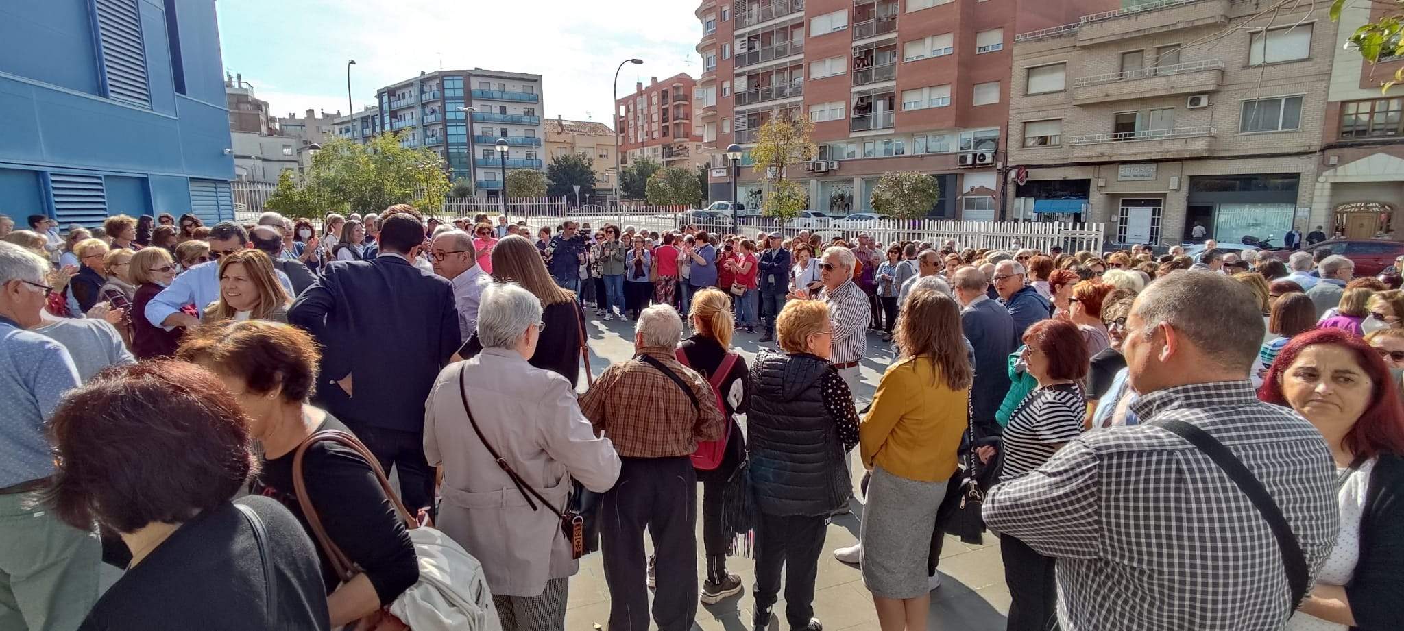 Concentración en Fraga en apoyo al sector sanitario 