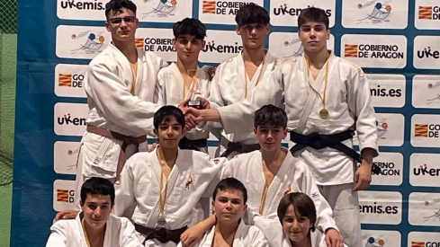 Equipos infantil y cadete de Binéfar Equipos infantil y cadete de Binéfar