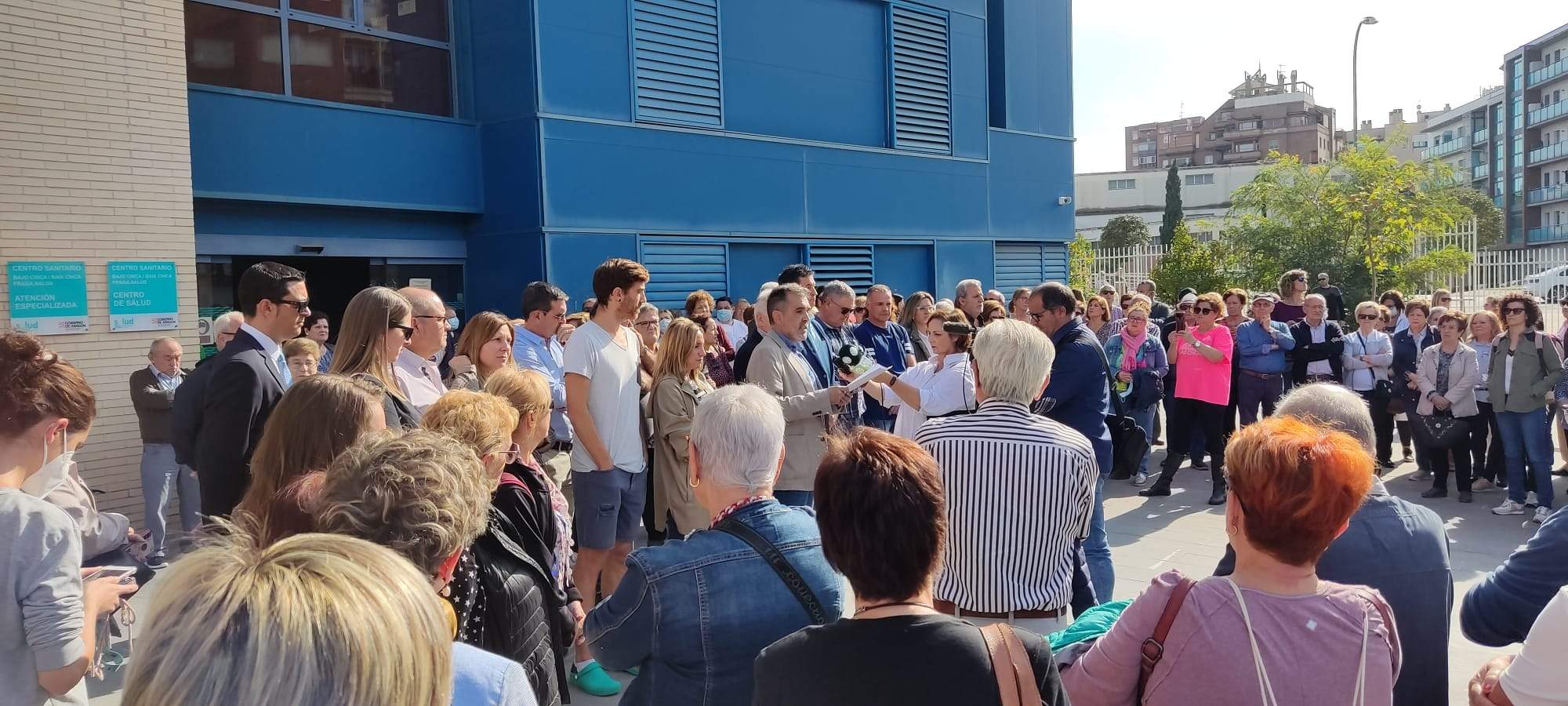 Concentración en Fraga en apoyo al sector sanitario 