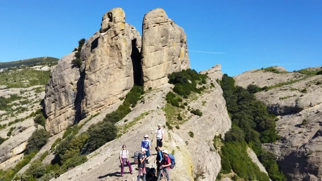 La cresta de los Mallos de Aliana o de los Pepes. Foto: Peña Guara La cresta de los Mallos de Aliana o de los Pepes. Foto: Peña Guara